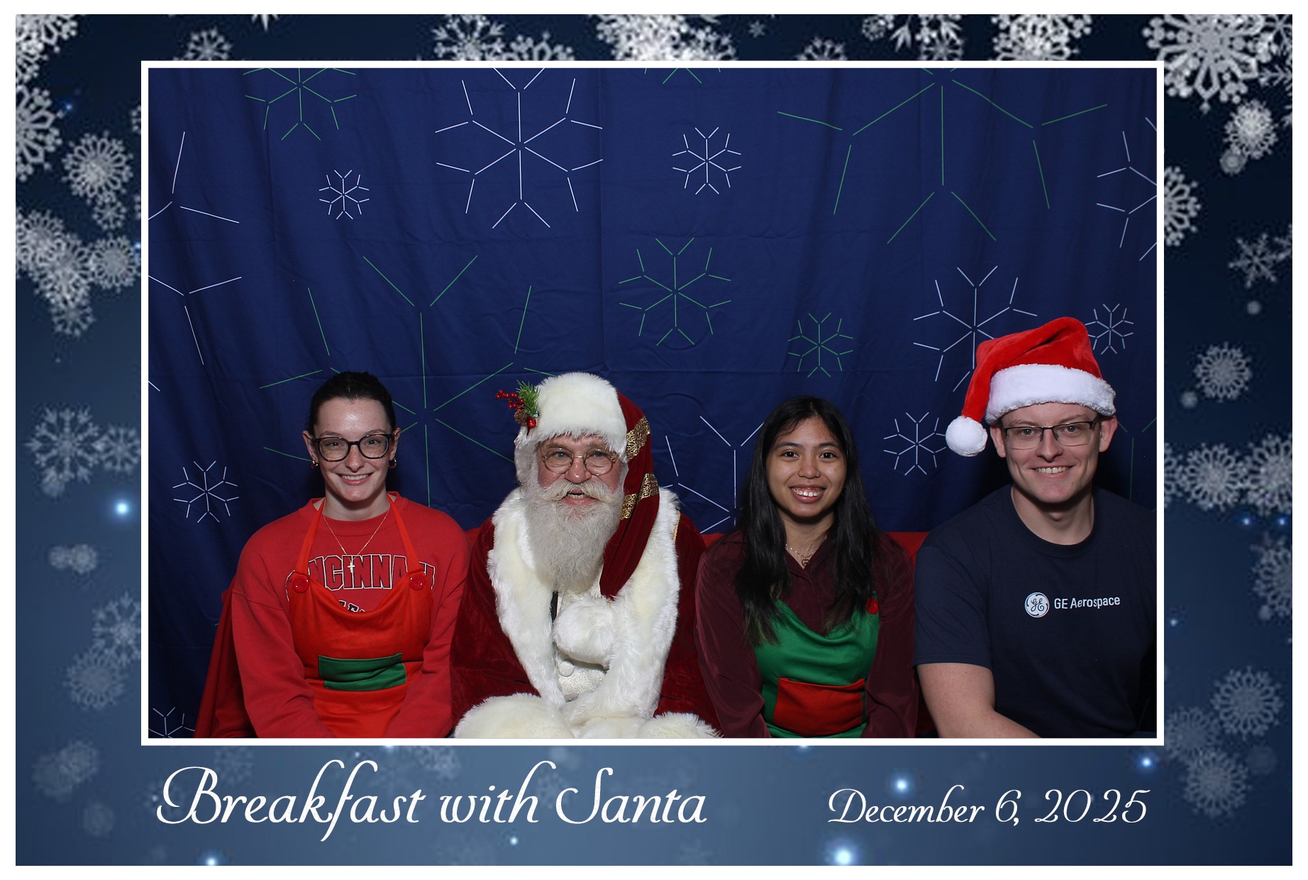 BREAKFAST WITH SANTA | View more photos from the event at gallery.photoboothcincy.com/u/PhotoBoothCincy/BREAKFAST-WITH-SANTA