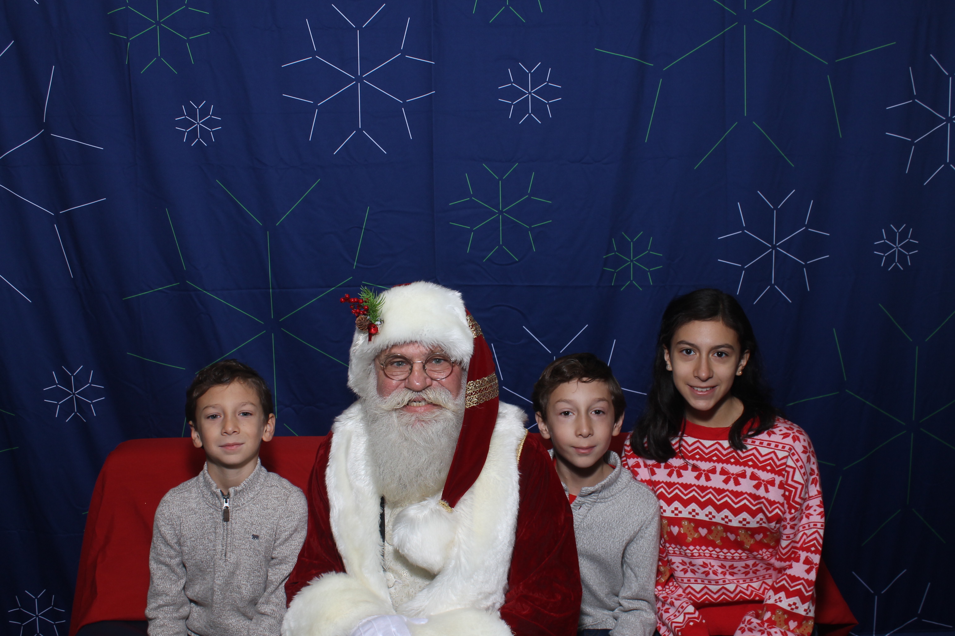 BREAKFAST WITH SANTA | View more photos from the event at gallery.photoboothcincy.com/u/PhotoBoothCincy/BREAKFAST-WITH-SANTA