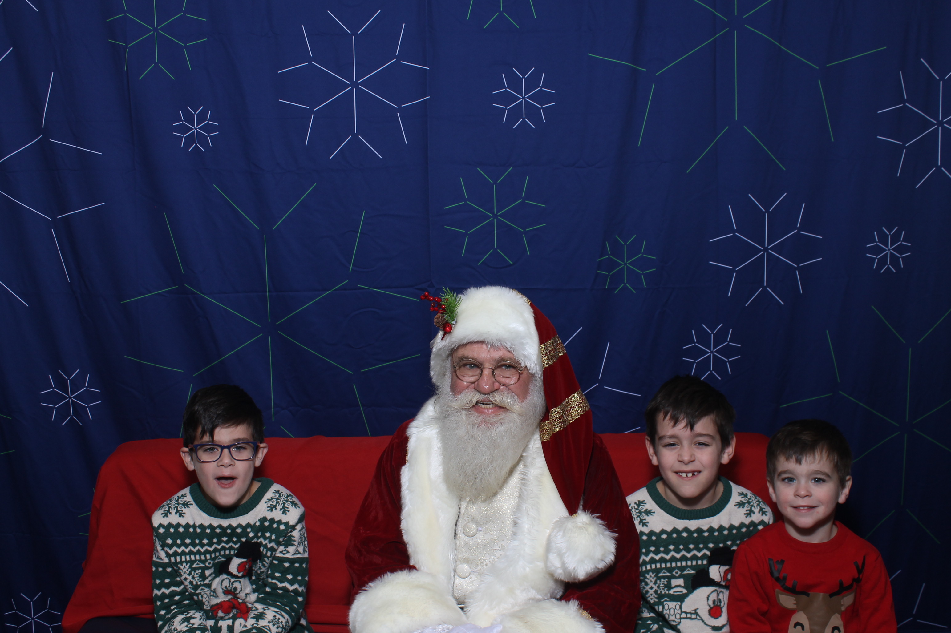 BREAKFAST WITH SANTA | View more photos from the event at gallery.photoboothcincy.com/u/PhotoBoothCincy/BREAKFAST-WITH-SANTA