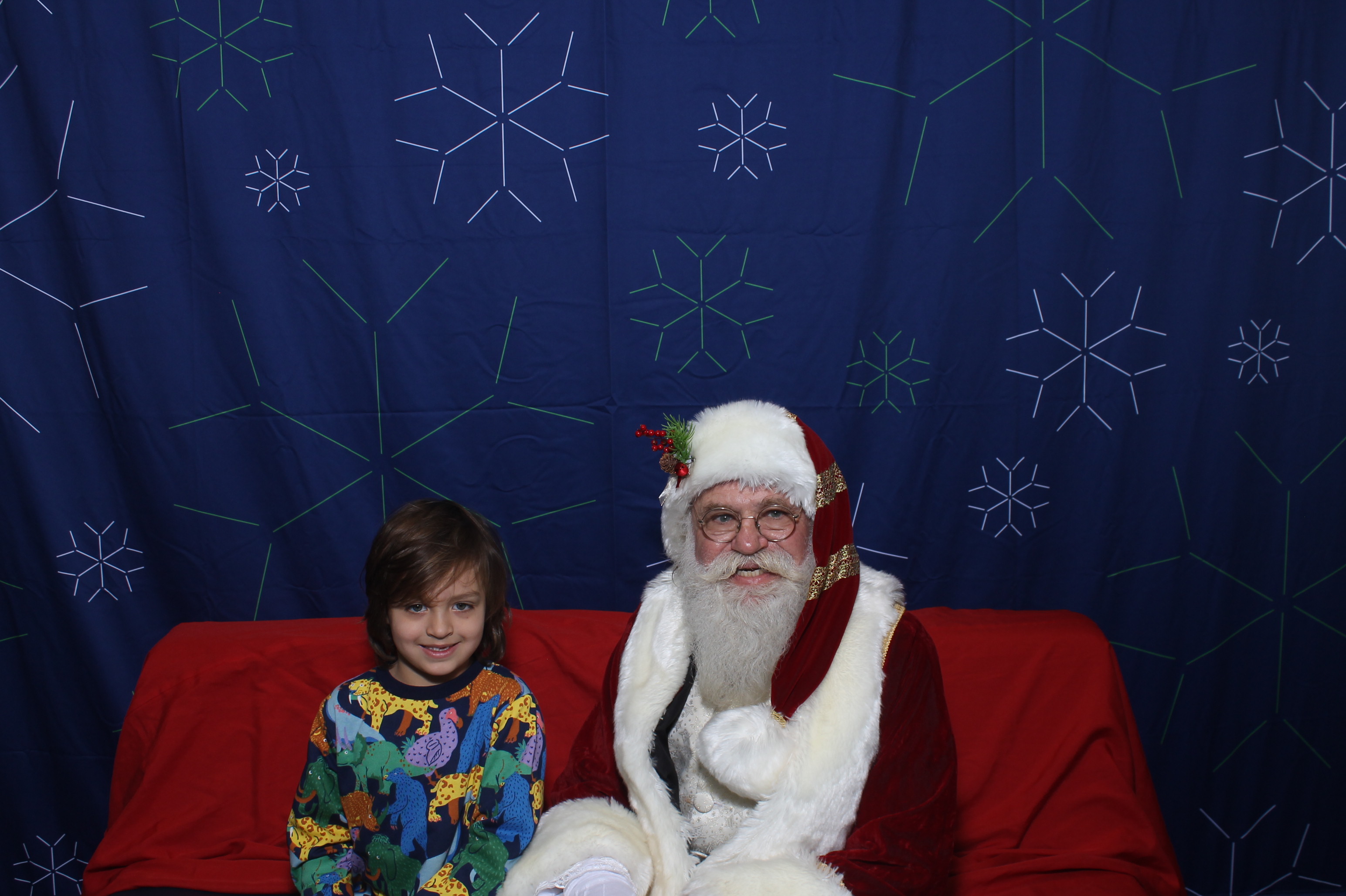 BREAKFAST WITH SANTA | View more photos from the event at gallery.photoboothcincy.com/u/PhotoBoothCincy/BREAKFAST-WITH-SANTA