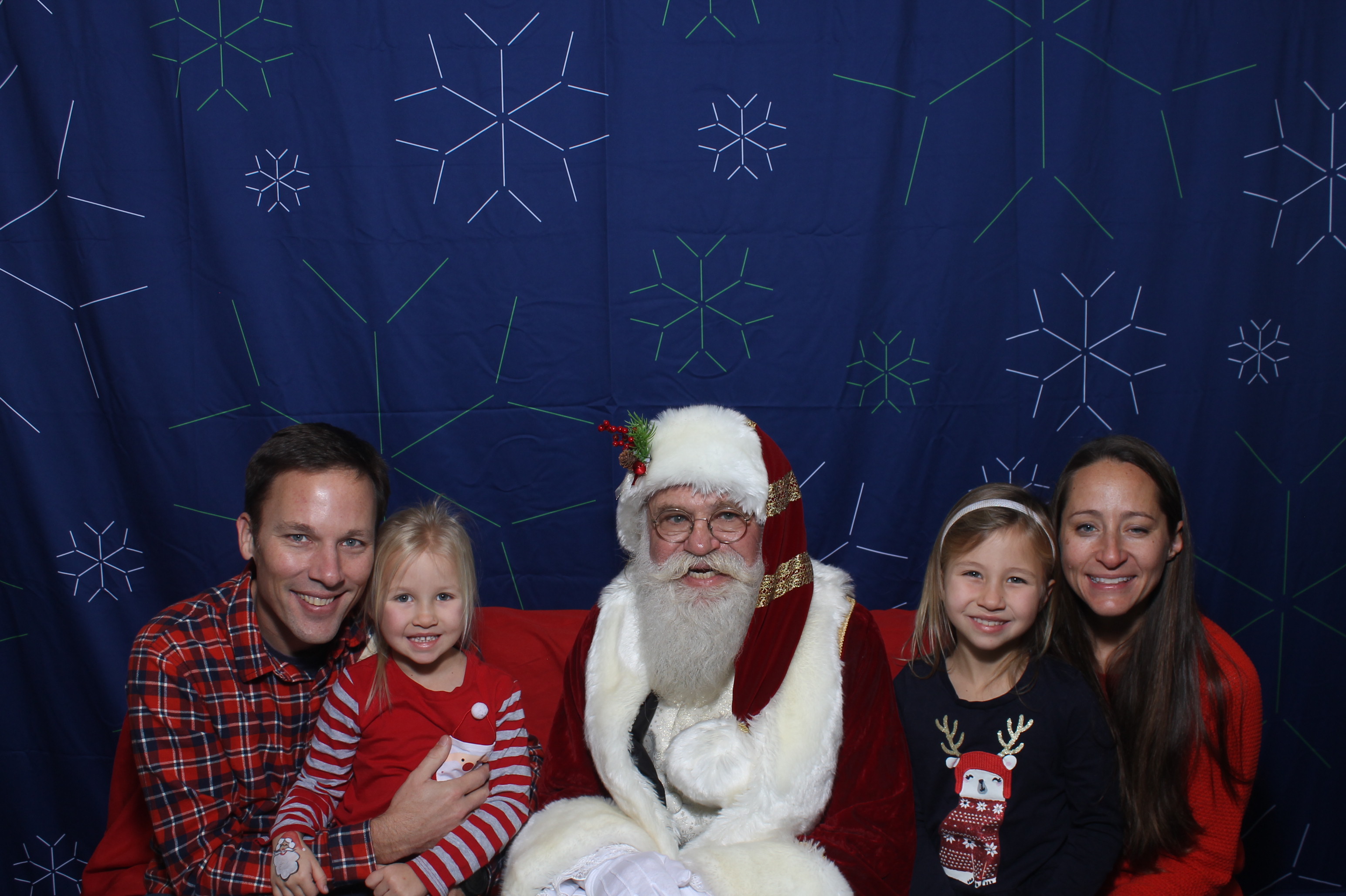 BREAKFAST WITH SANTA | View more photos from the event at gallery.photoboothcincy.com/u/PhotoBoothCincy/BREAKFAST-WITH-SANTA