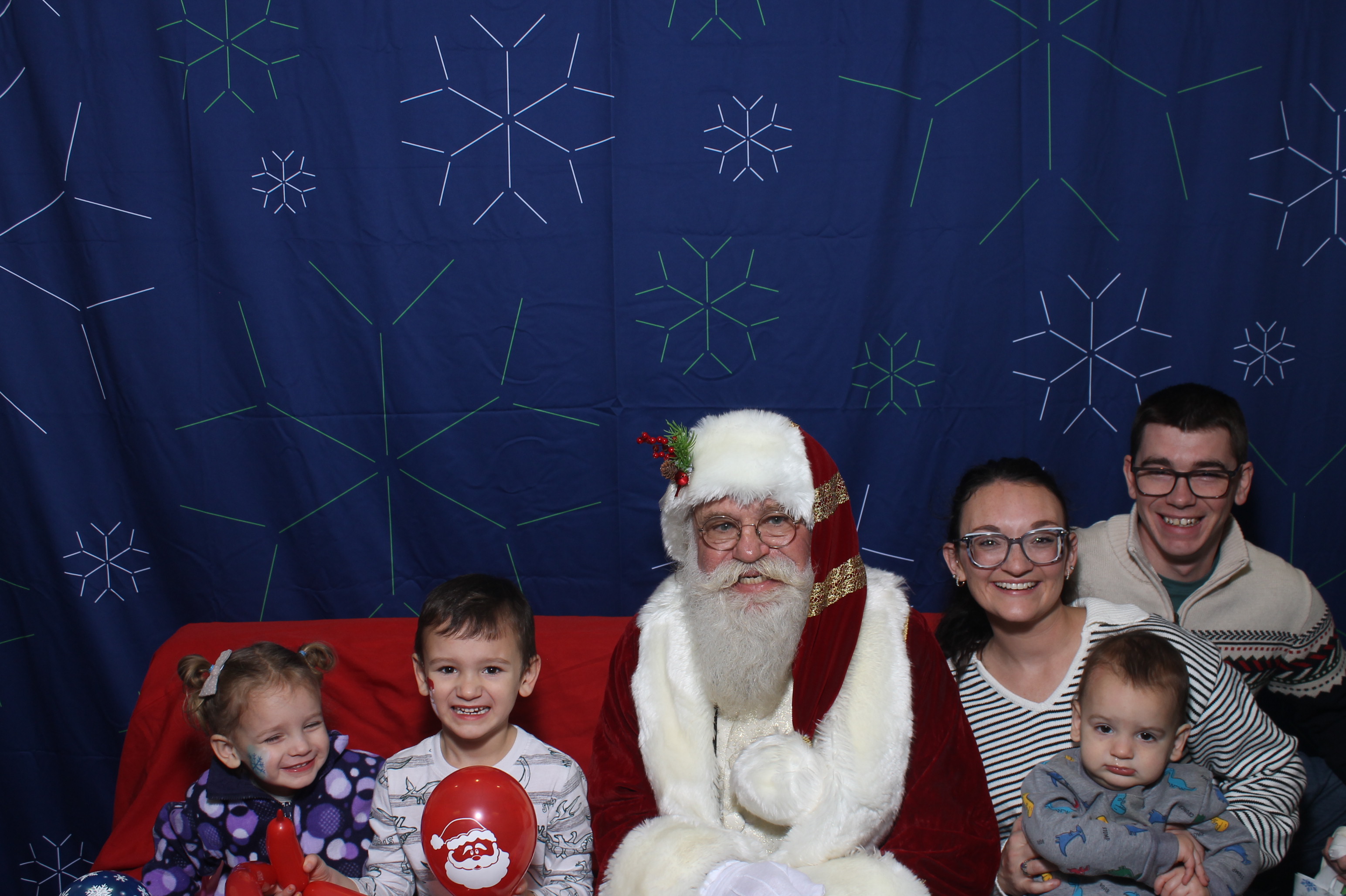 BREAKFAST WITH SANTA | View more photos from the event at gallery.photoboothcincy.com/u/PhotoBoothCincy/BREAKFAST-WITH-SANTA