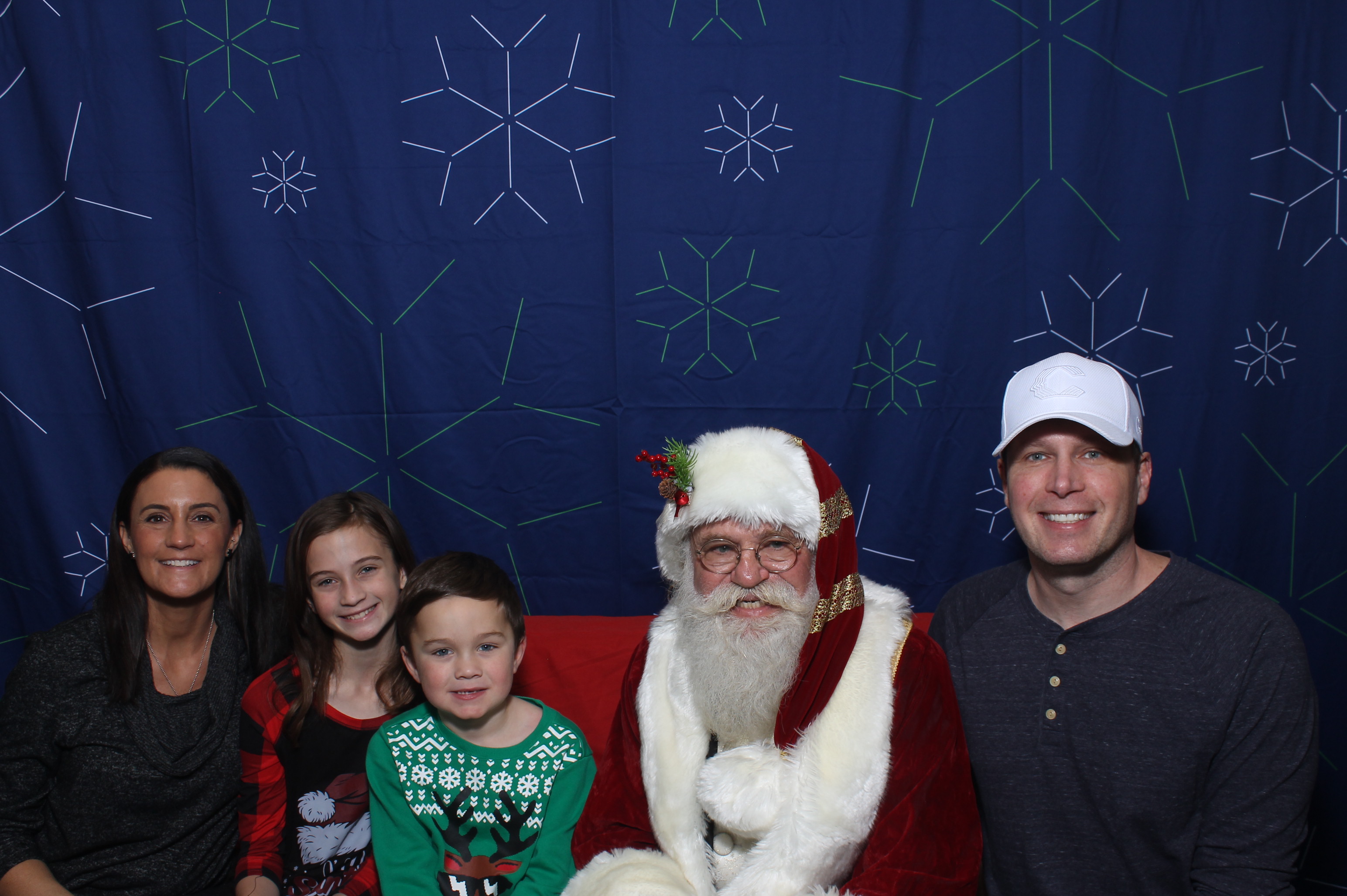 BREAKFAST WITH SANTA | View more photos from the event at gallery.photoboothcincy.com/u/PhotoBoothCincy/BREAKFAST-WITH-SANTA