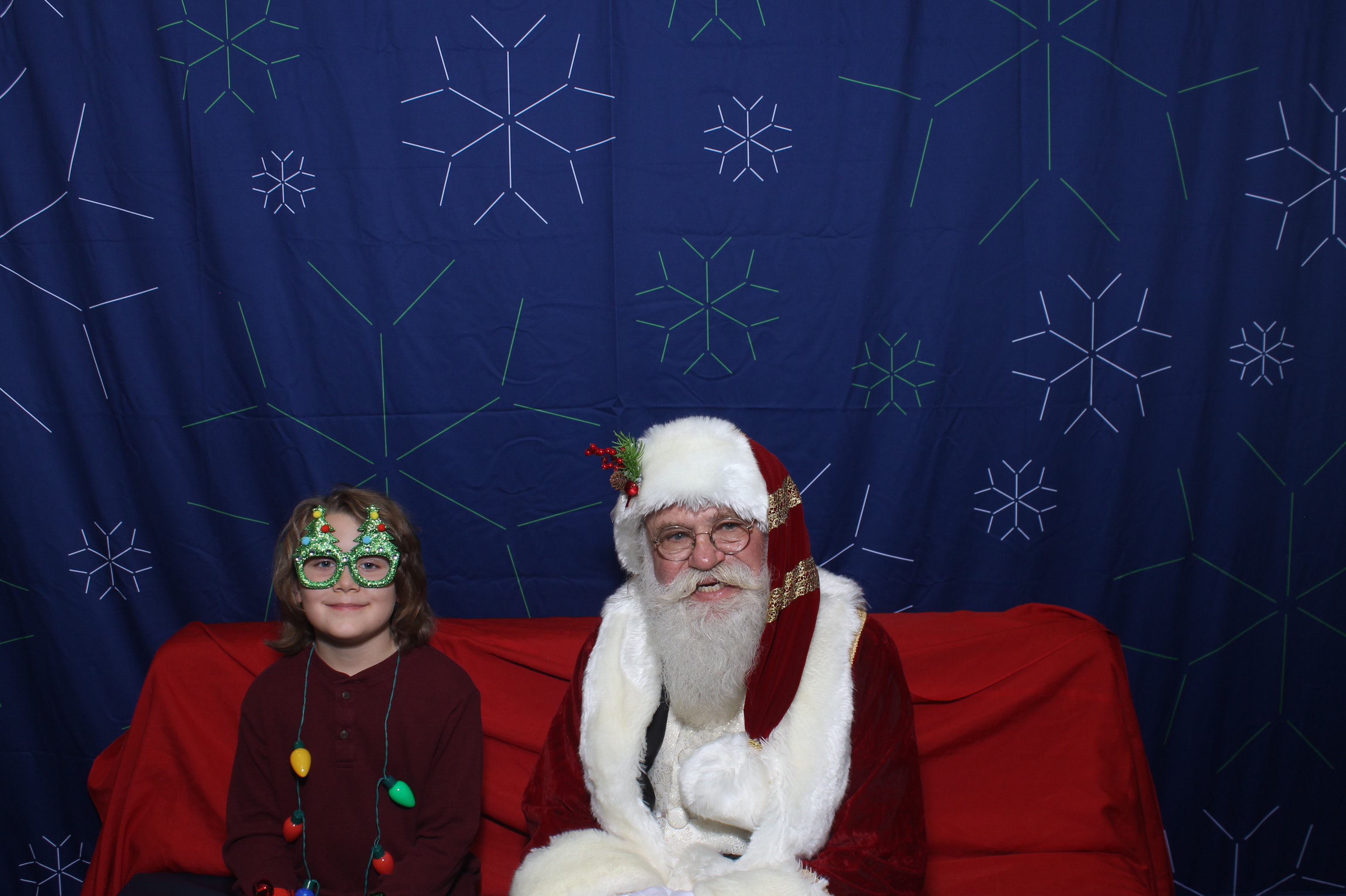 BREAKFAST WITH SANTA | View more photos from the event at gallery.photoboothcincy.com/u/PhotoBoothCincy/BREAKFAST-WITH-SANTA