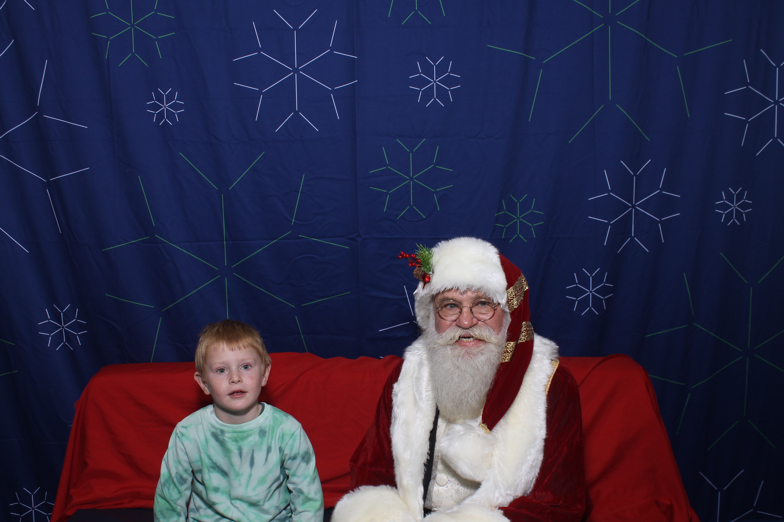 BREAKFAST WITH SANTA | View more photos from the event at gallery.photoboothcincy.com/u/PhotoBoothCincy/BREAKFAST-WITH-SANTA