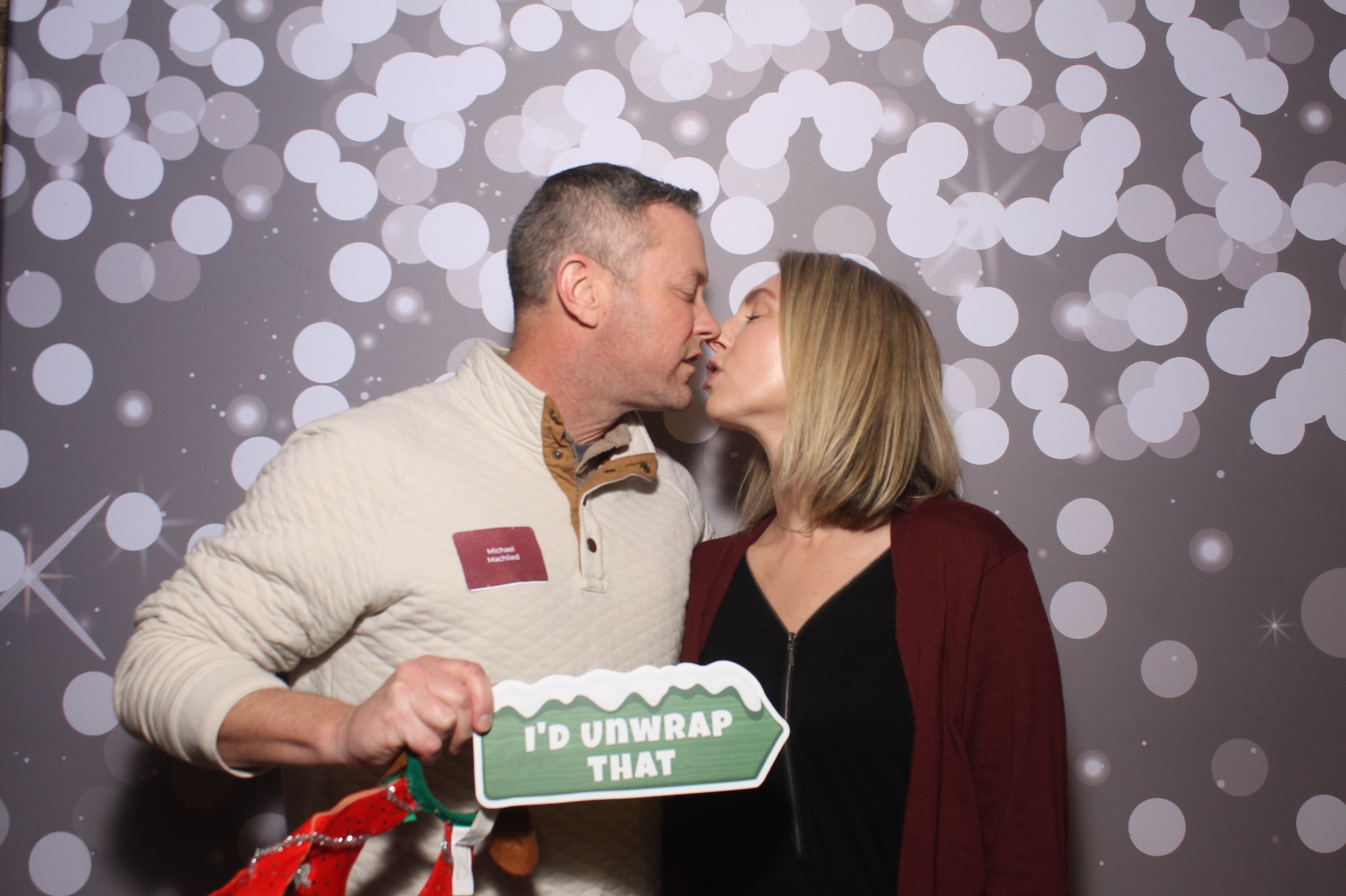 BSI Engineering | View more photos from the event at gallery.photoboothcincy.com/u/PhotoBoothCincy/BSI-Engineering