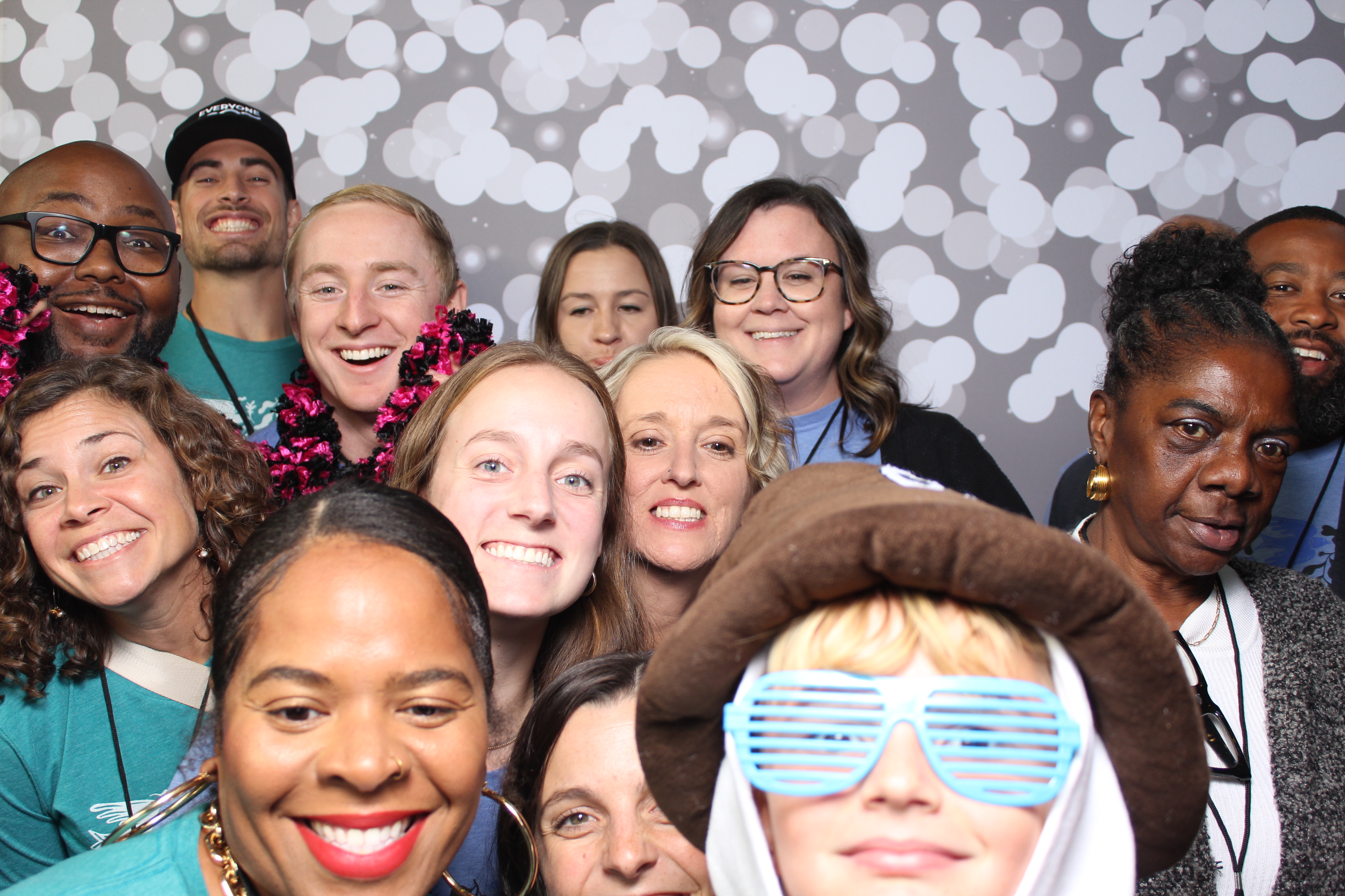 Back2Back Foundation 2025 | View more photos from the event at gallery.photoboothcincy.com/u/PhotoBoothCincy/Back2Back-Foundation-2025