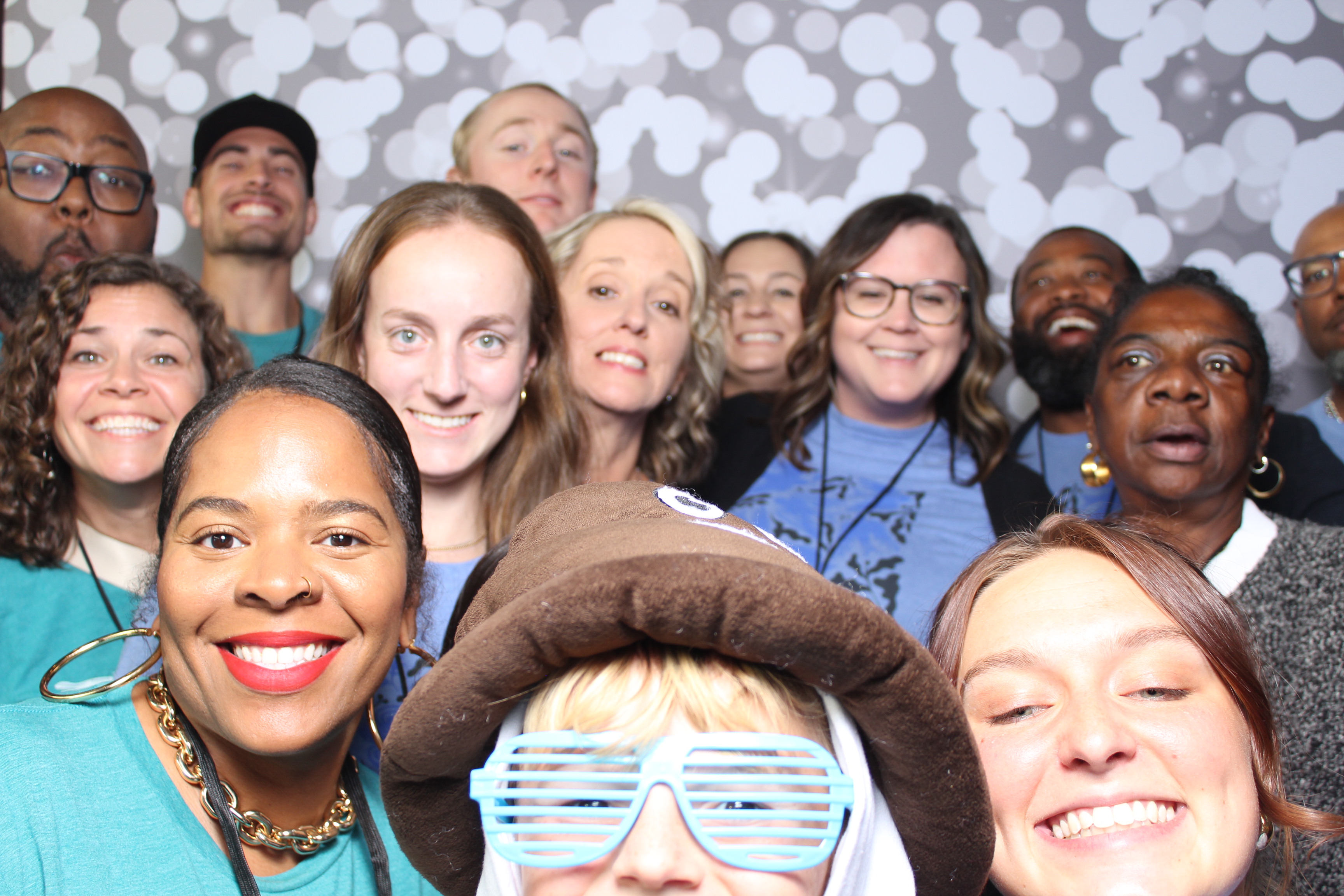 Back2Back Foundation 2025 | View more photos from the event at gallery.photoboothcincy.com/u/PhotoBoothCincy/Back2Back-Foundation-2025