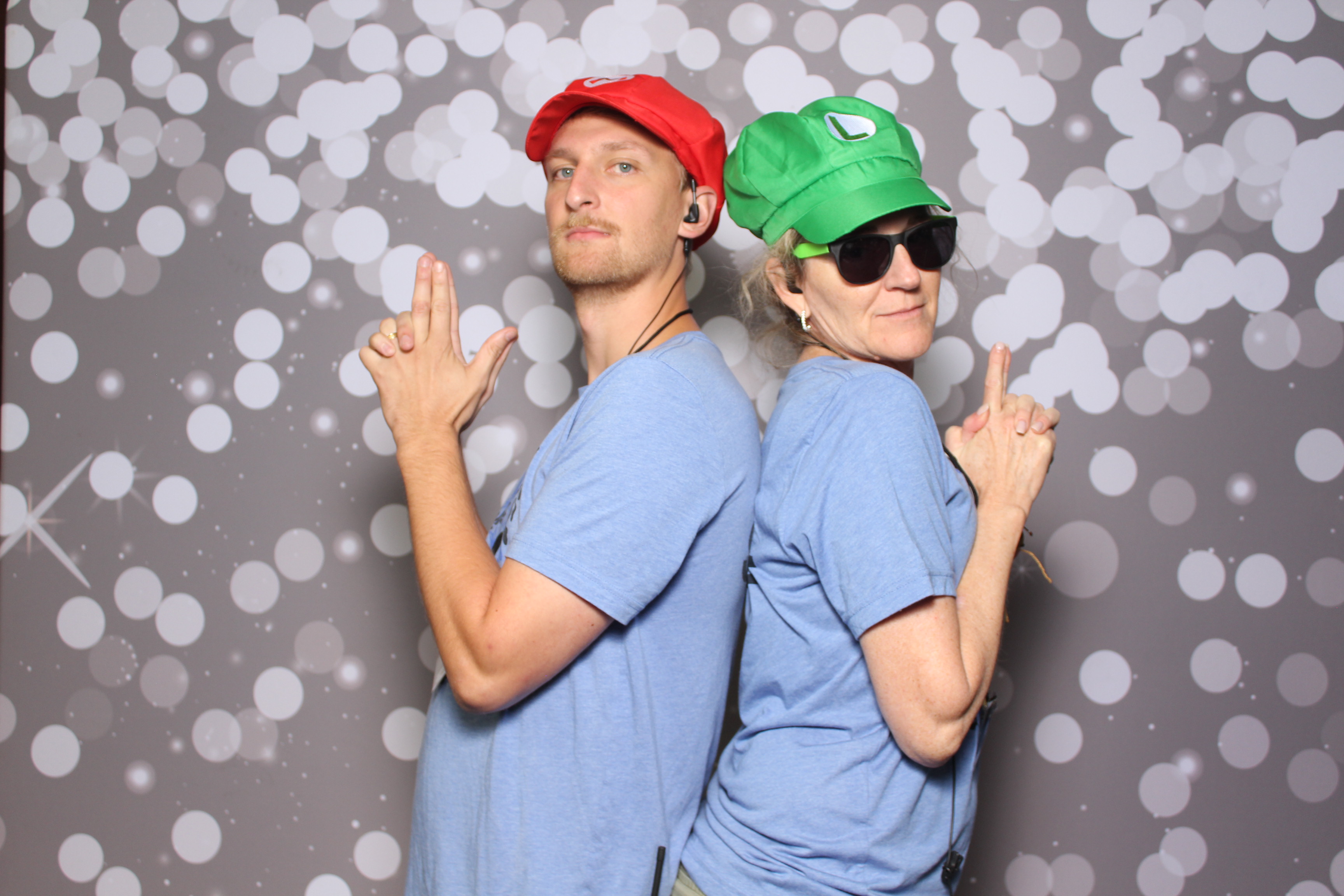 Back2Back Foundation 2025 | View more photos from the event at gallery.photoboothcincy.com/u/PhotoBoothCincy/Back2Back-Foundation-2025