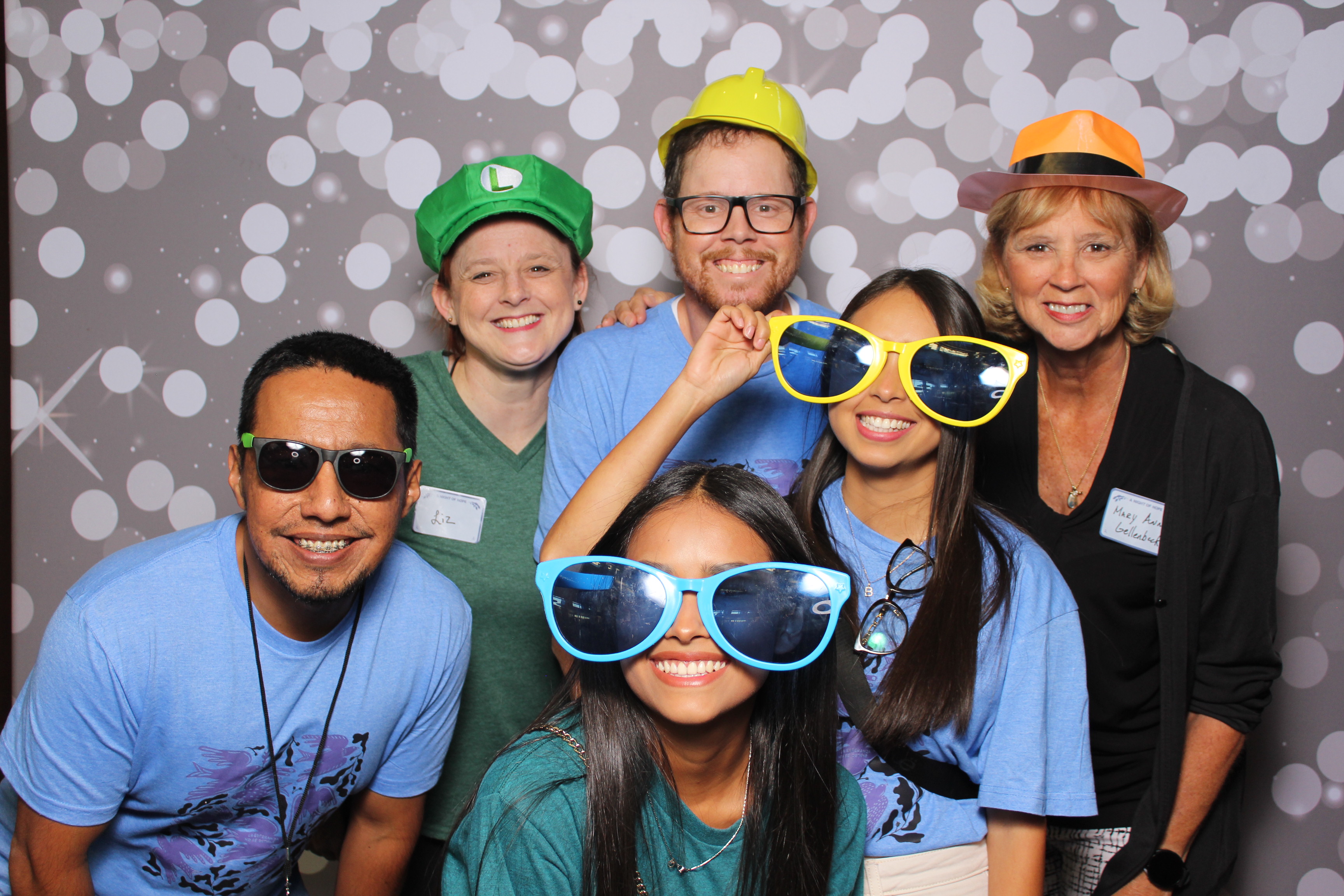 Back2Back Foundation 2025 | View more photos from the event at gallery.photoboothcincy.com/u/PhotoBoothCincy/Back2Back-Foundation-2025