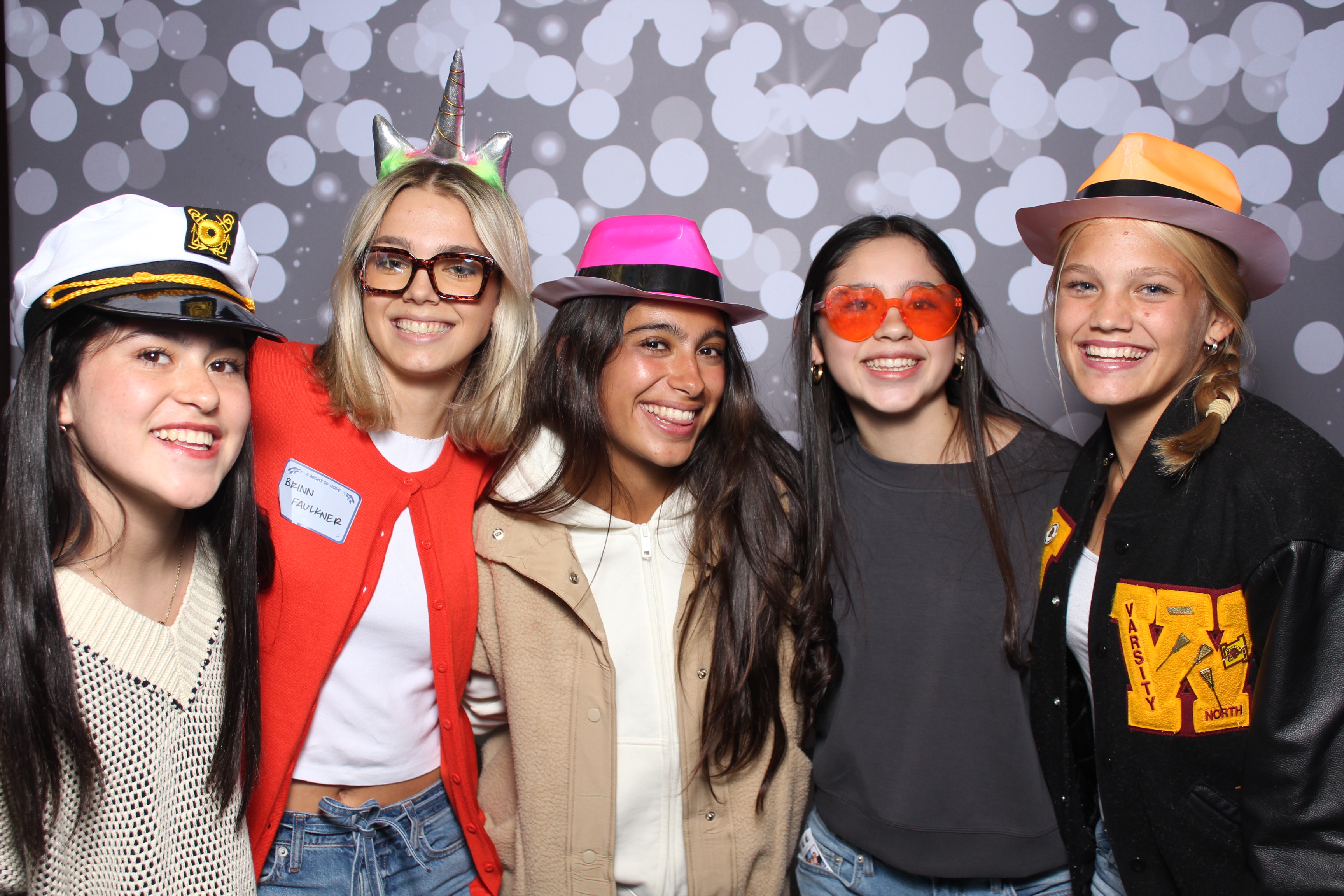 Back2Back Foundation 2025 | View more photos from the event at gallery.photoboothcincy.com/u/PhotoBoothCincy/Back2Back-Foundation-2025