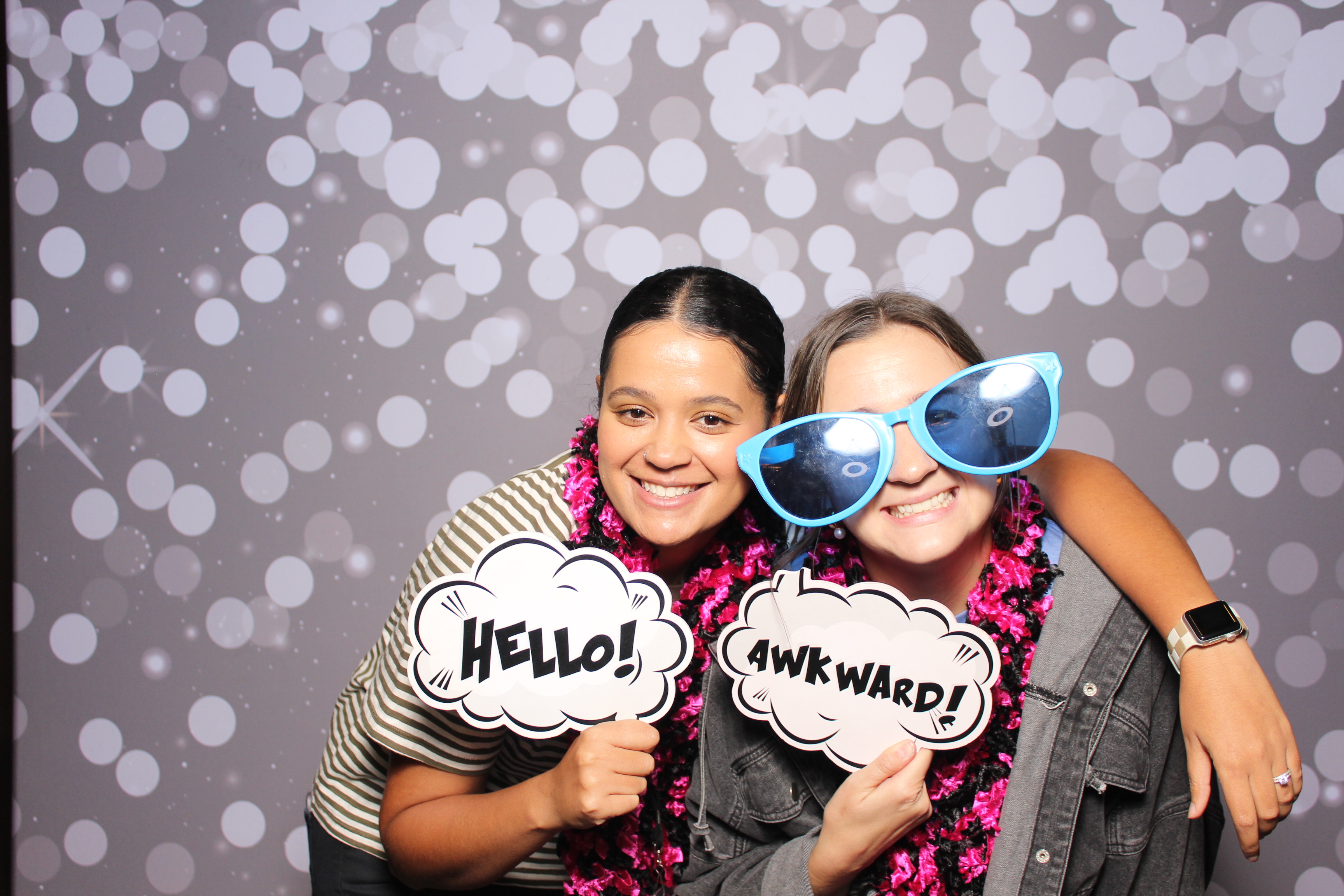 Back2Back Foundation 2025 | View more photos from the event at gallery.photoboothcincy.com/u/PhotoBoothCincy/Back2Back-Foundation-2025