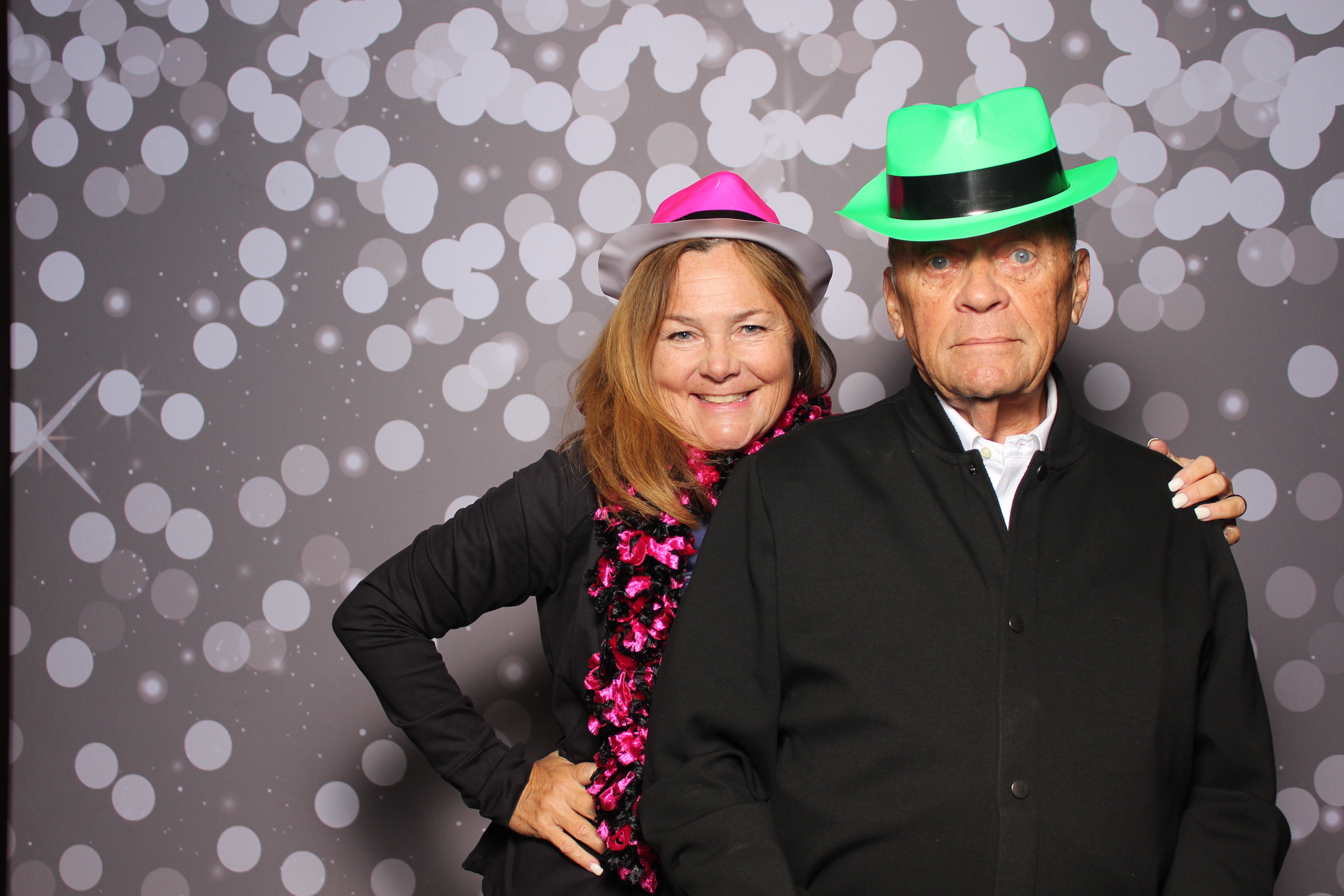 Back2Back Foundation 2025 | View more photos from the event at gallery.photoboothcincy.com/u/PhotoBoothCincy/Back2Back-Foundation-2025