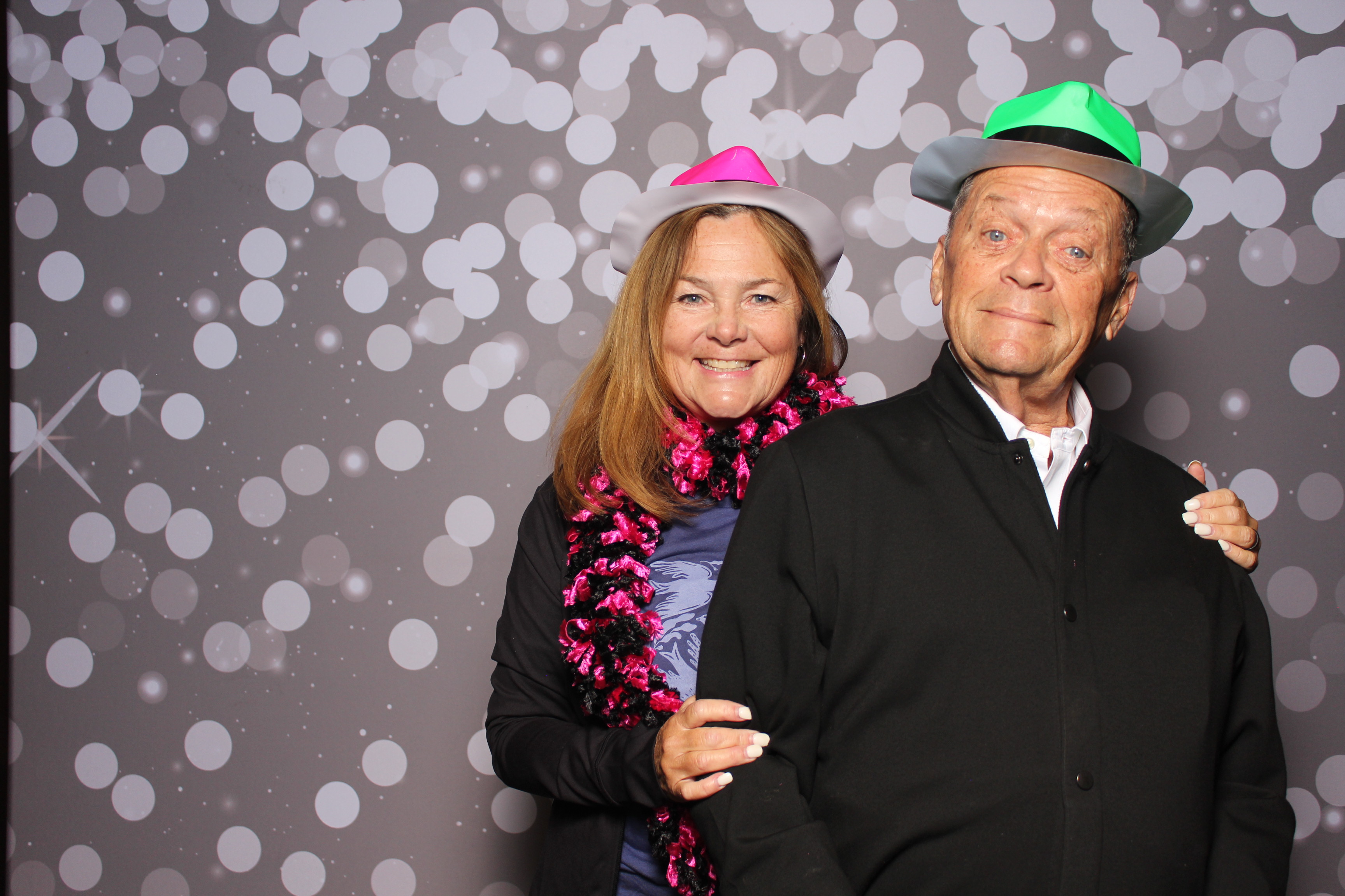 Back2Back Foundation 2025 | View more photos from the event at gallery.photoboothcincy.com/u/PhotoBoothCincy/Back2Back-Foundation-2025
