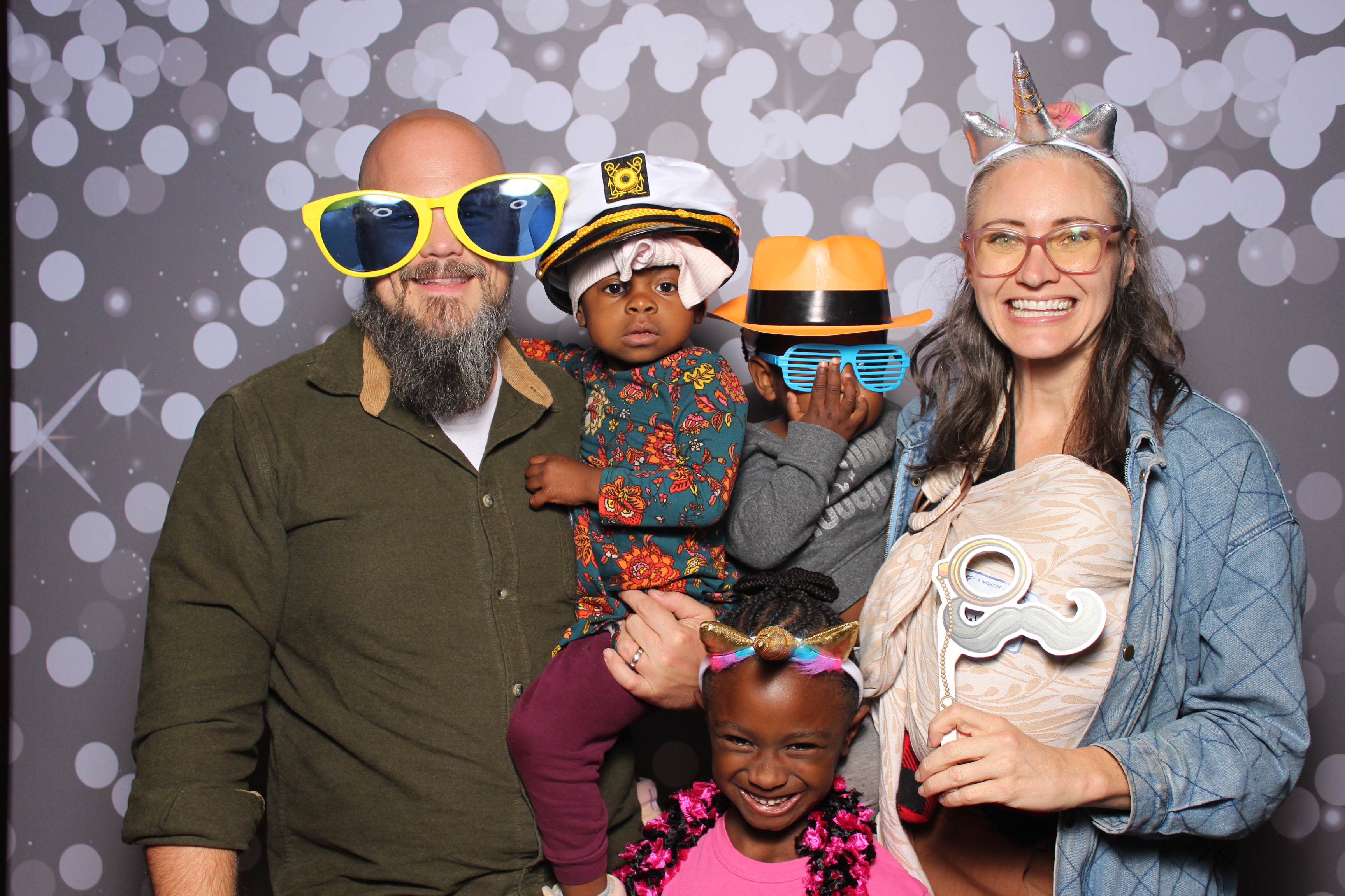 Back2Back Foundation 2025 | View more photos from the event at gallery.photoboothcincy.com/u/PhotoBoothCincy/Back2Back-Foundation-2025