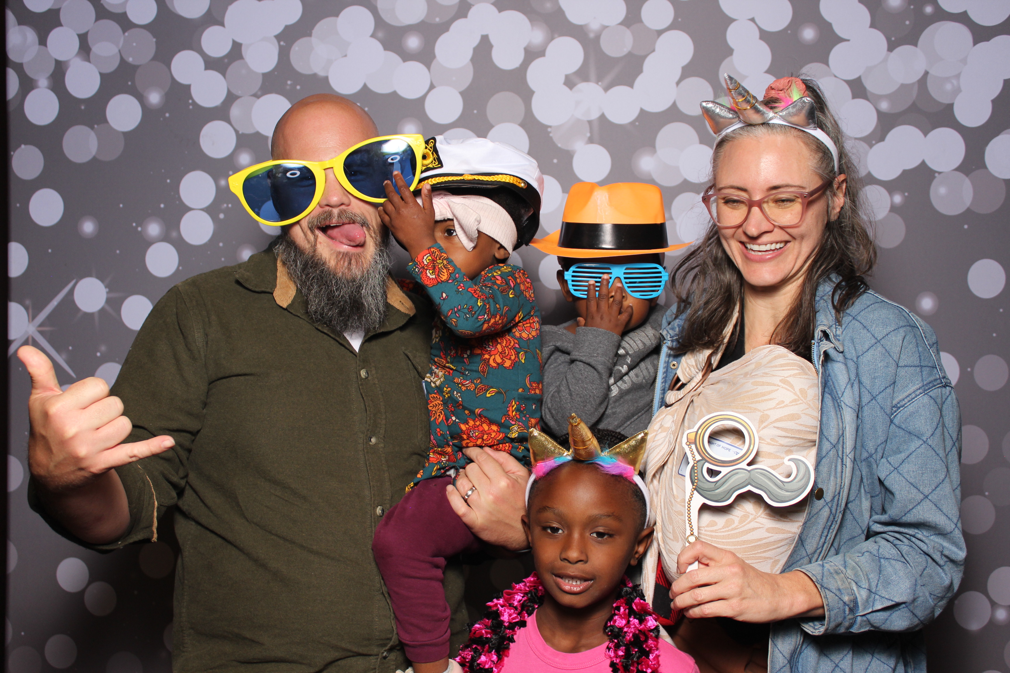 Back2Back Foundation 2025 | View more photos from the event at gallery.photoboothcincy.com/u/PhotoBoothCincy/Back2Back-Foundation-2025
