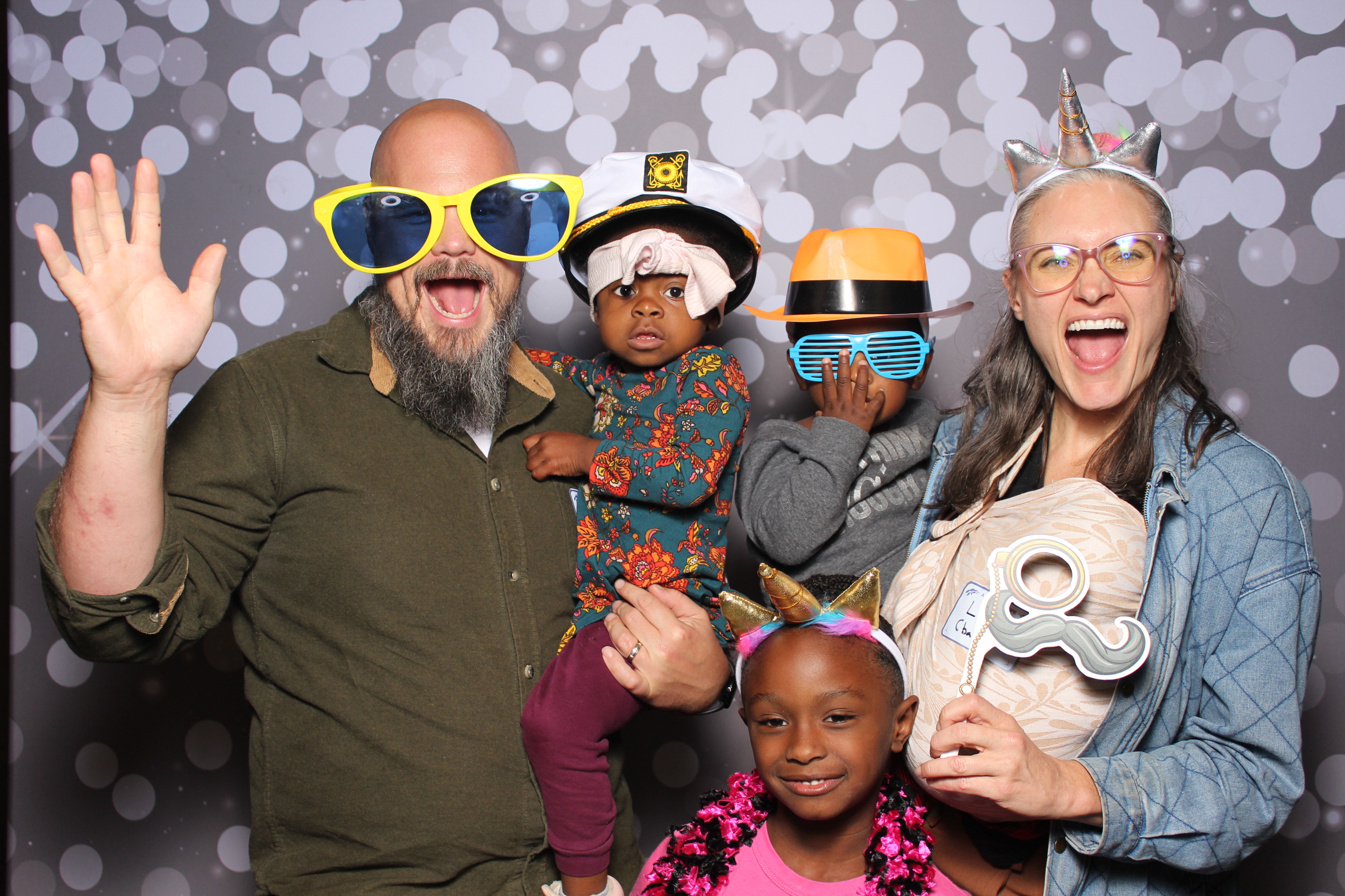 Back2Back Foundation 2025 | View more photos from the event at gallery.photoboothcincy.com/u/PhotoBoothCincy/Back2Back-Foundation-2025