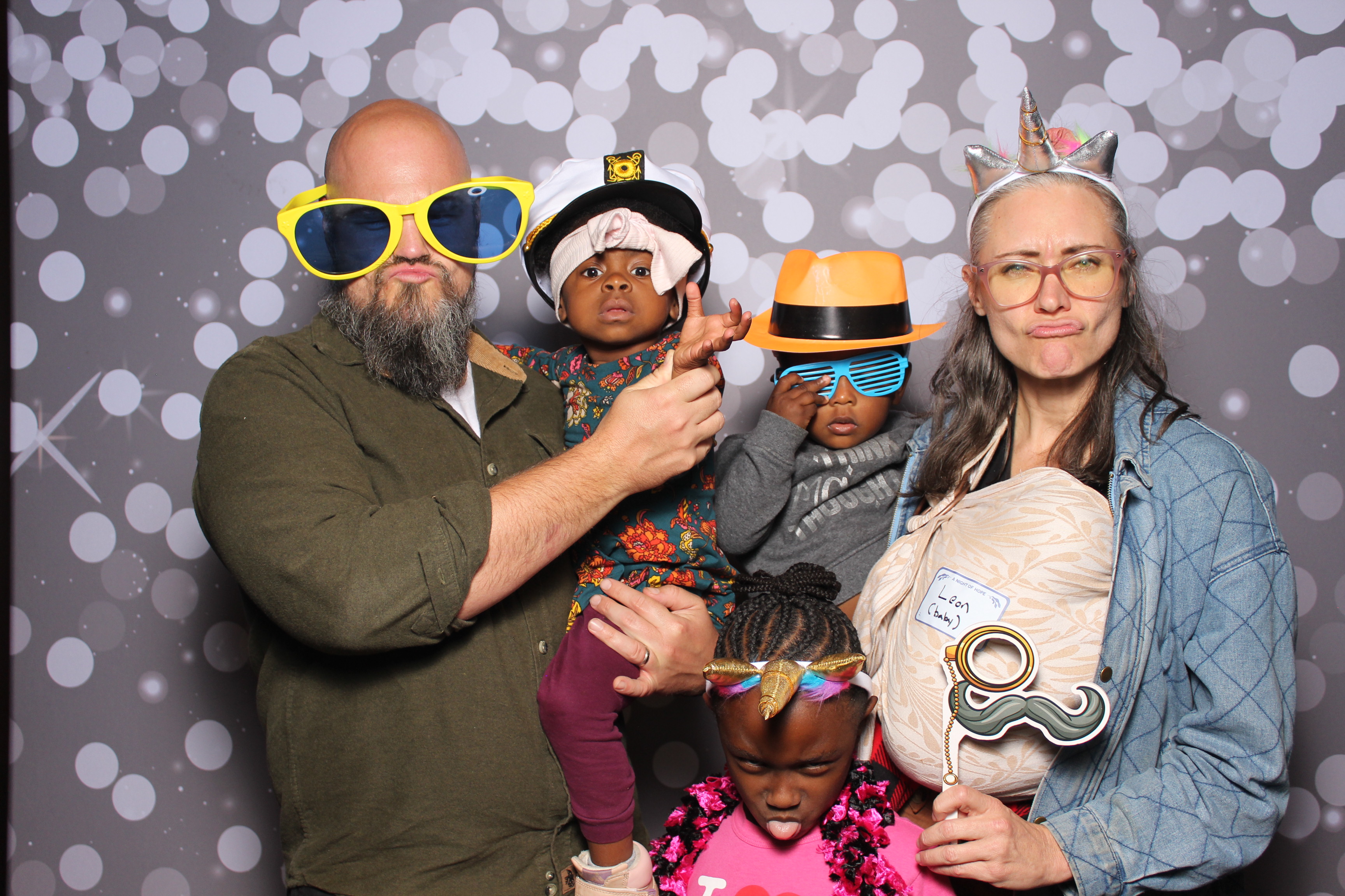 Back2Back Foundation 2025 | View more photos from the event at gallery.photoboothcincy.com/u/PhotoBoothCincy/Back2Back-Foundation-2025