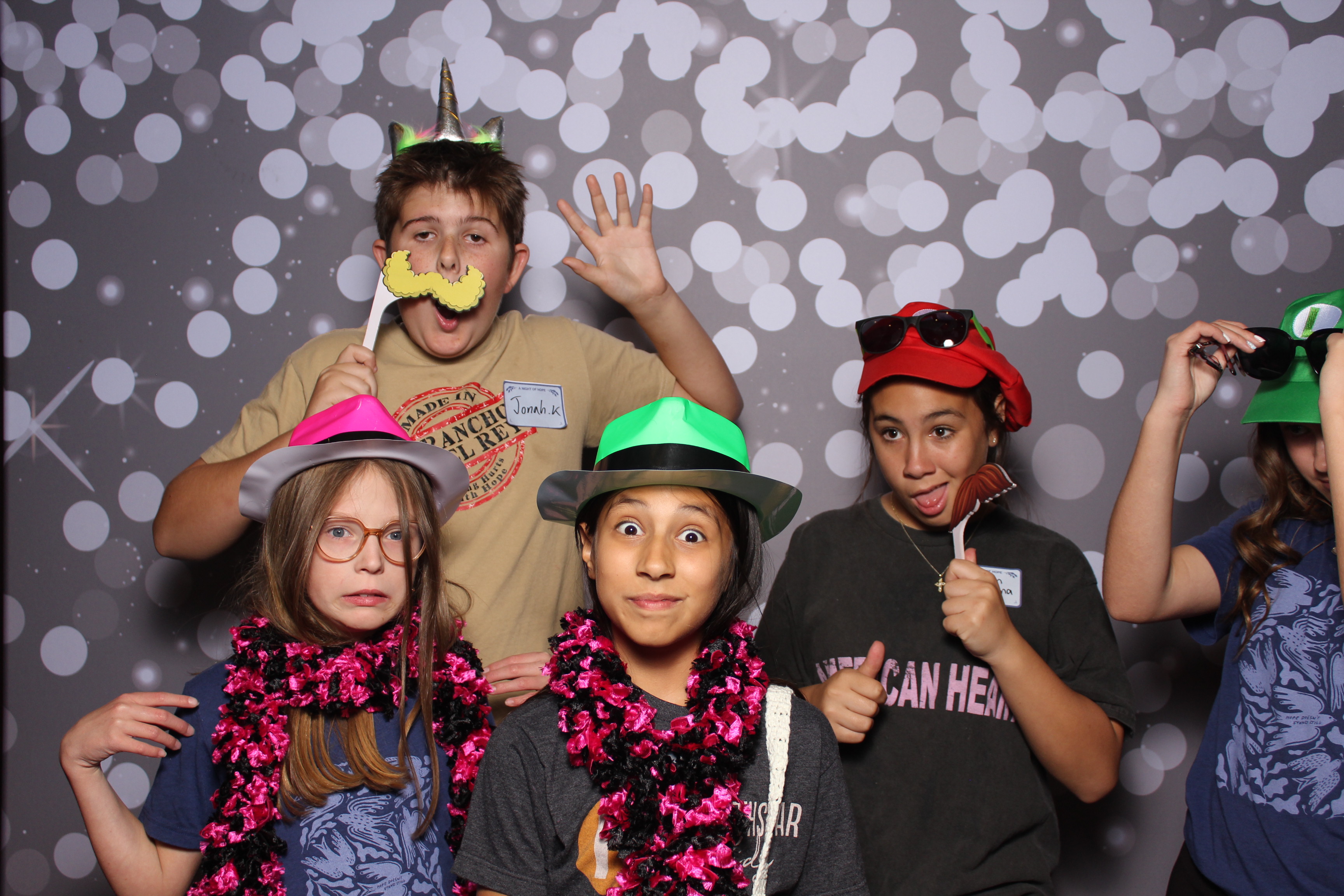 Back2Back Foundation 2025 | View more photos from the event at gallery.photoboothcincy.com/u/PhotoBoothCincy/Back2Back-Foundation-2025