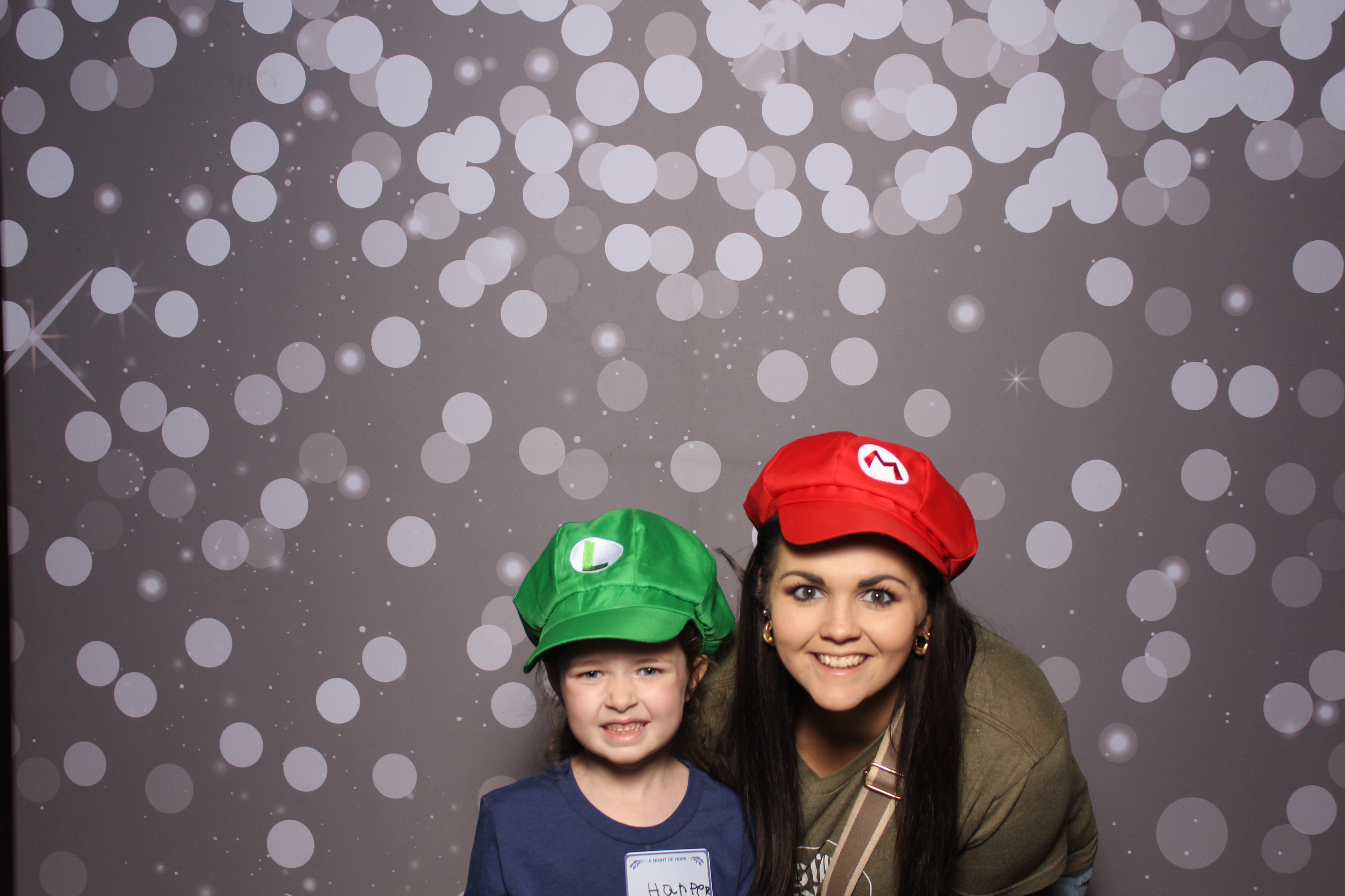 Back2Back Foundation 2025 | View more photos from the event at gallery.photoboothcincy.com/u/PhotoBoothCincy/Back2Back-Foundation-2025