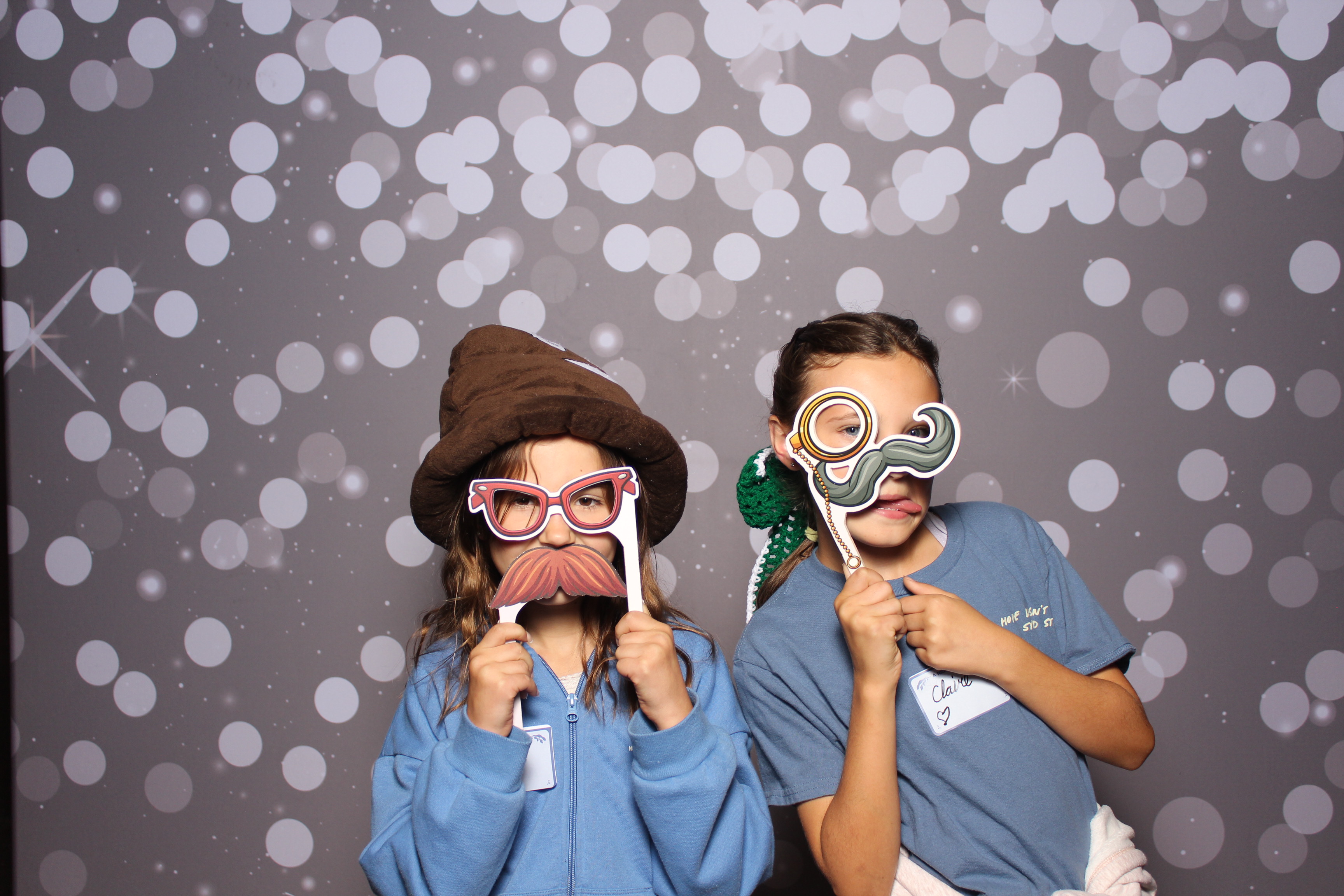 Back2Back Foundation 2025 | View more photos from the event at gallery.photoboothcincy.com/u/PhotoBoothCincy/Back2Back-Foundation-2025