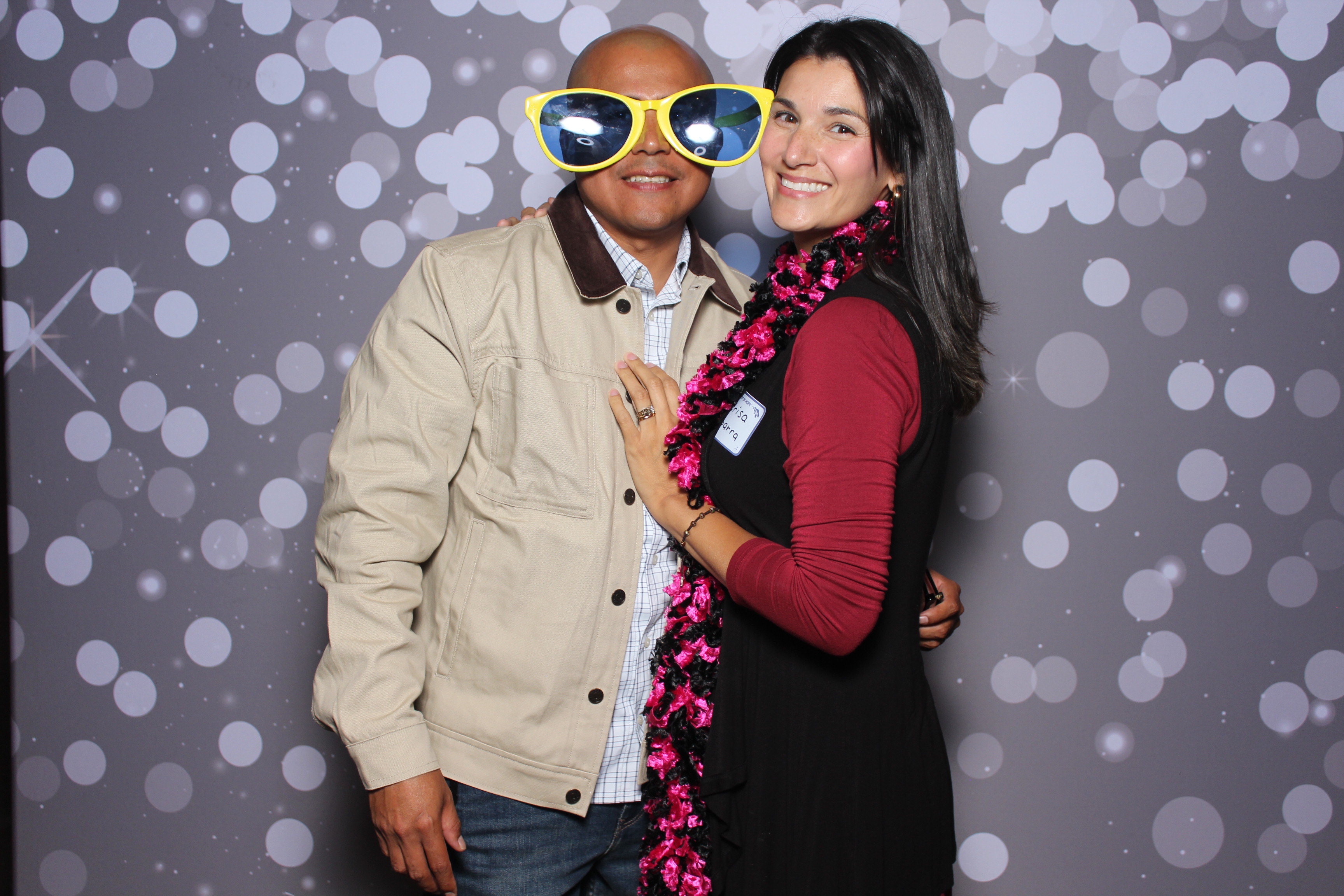 Back2Back Foundation 2025 | View more photos from the event at gallery.photoboothcincy.com/u/PhotoBoothCincy/Back2Back-Foundation-2025