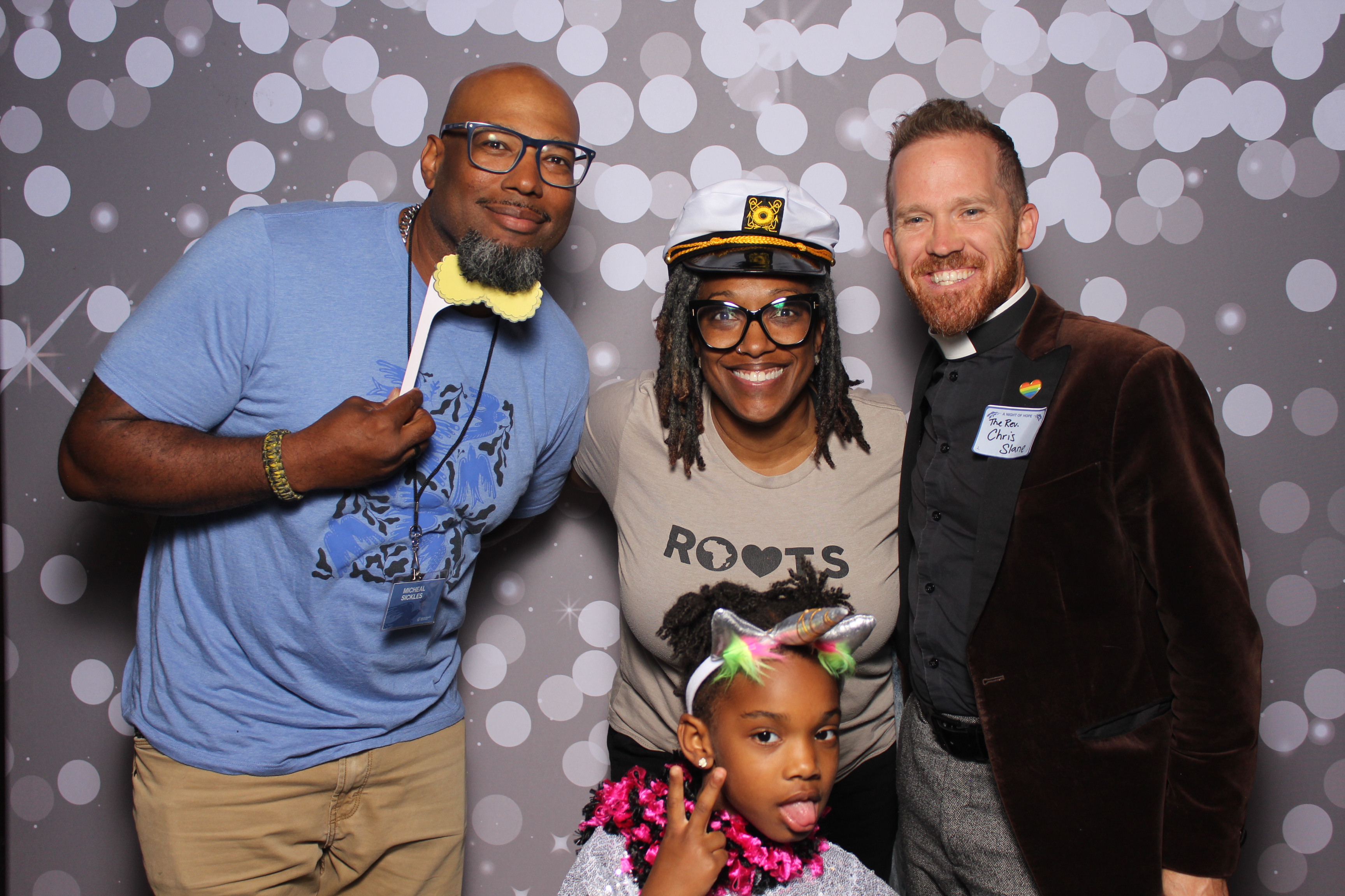 Back2Back Foundation 2025 | View more photos from the event at gallery.photoboothcincy.com/u/PhotoBoothCincy/Back2Back-Foundation-2025
