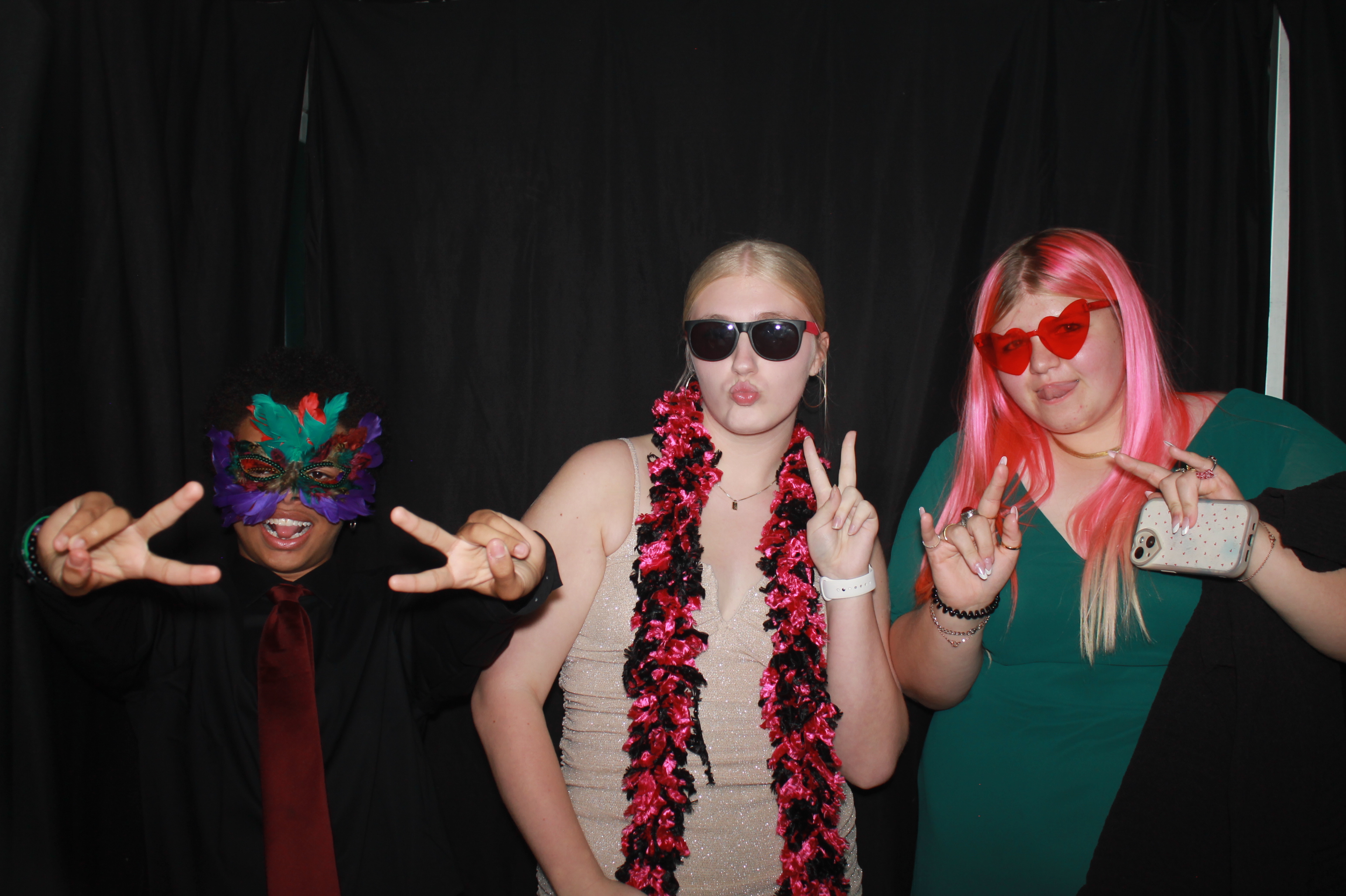 Batavia Prom 2025 | View more photos from the event at gallery.photoboothcincy.com/u/PhotoBoothCincy/Batavia-Prom-2025