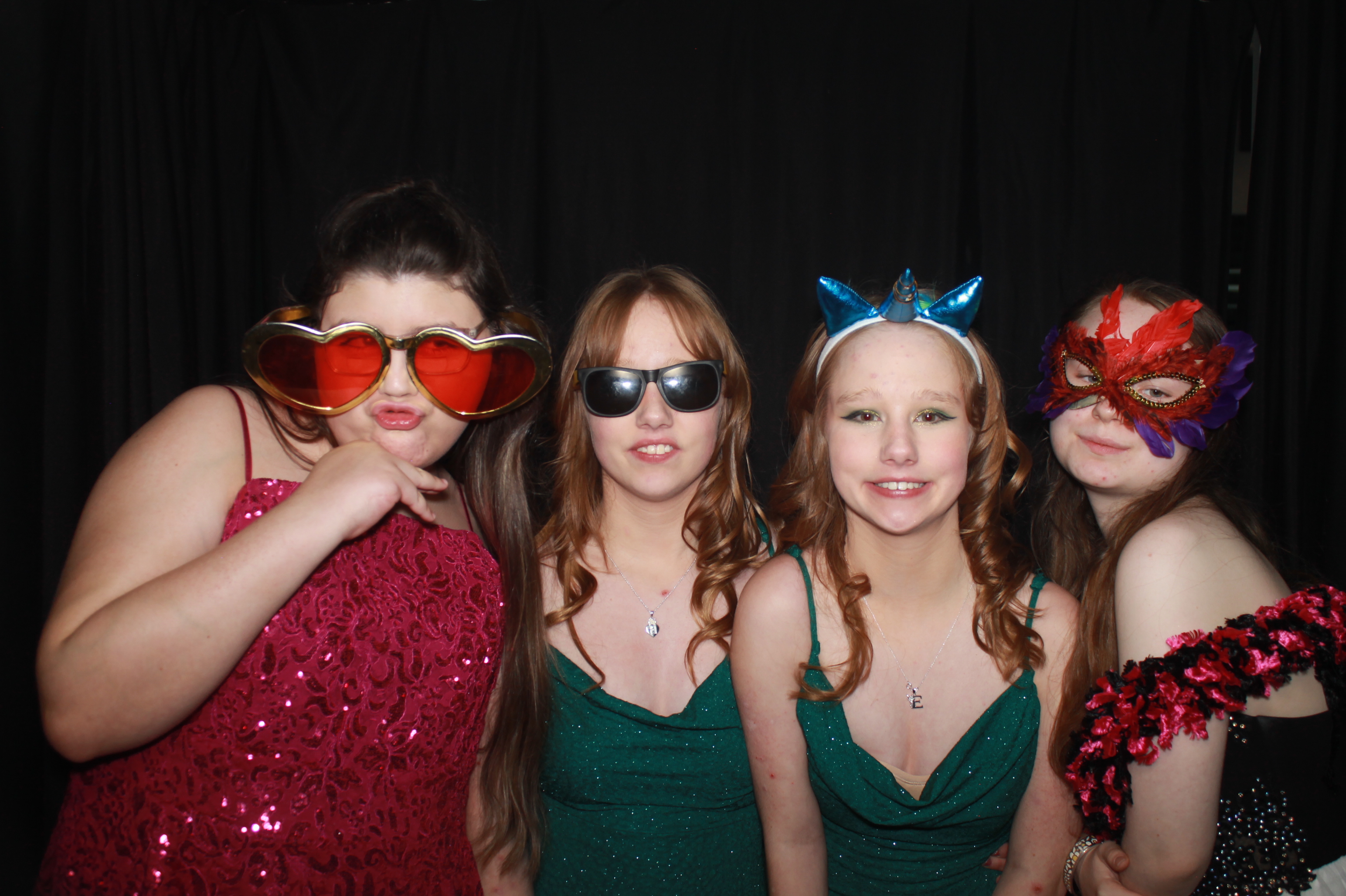 Batavia Prom 2025 | View more photos from the event at gallery.photoboothcincy.com/u/PhotoBoothCincy/Batavia-Prom-2025
