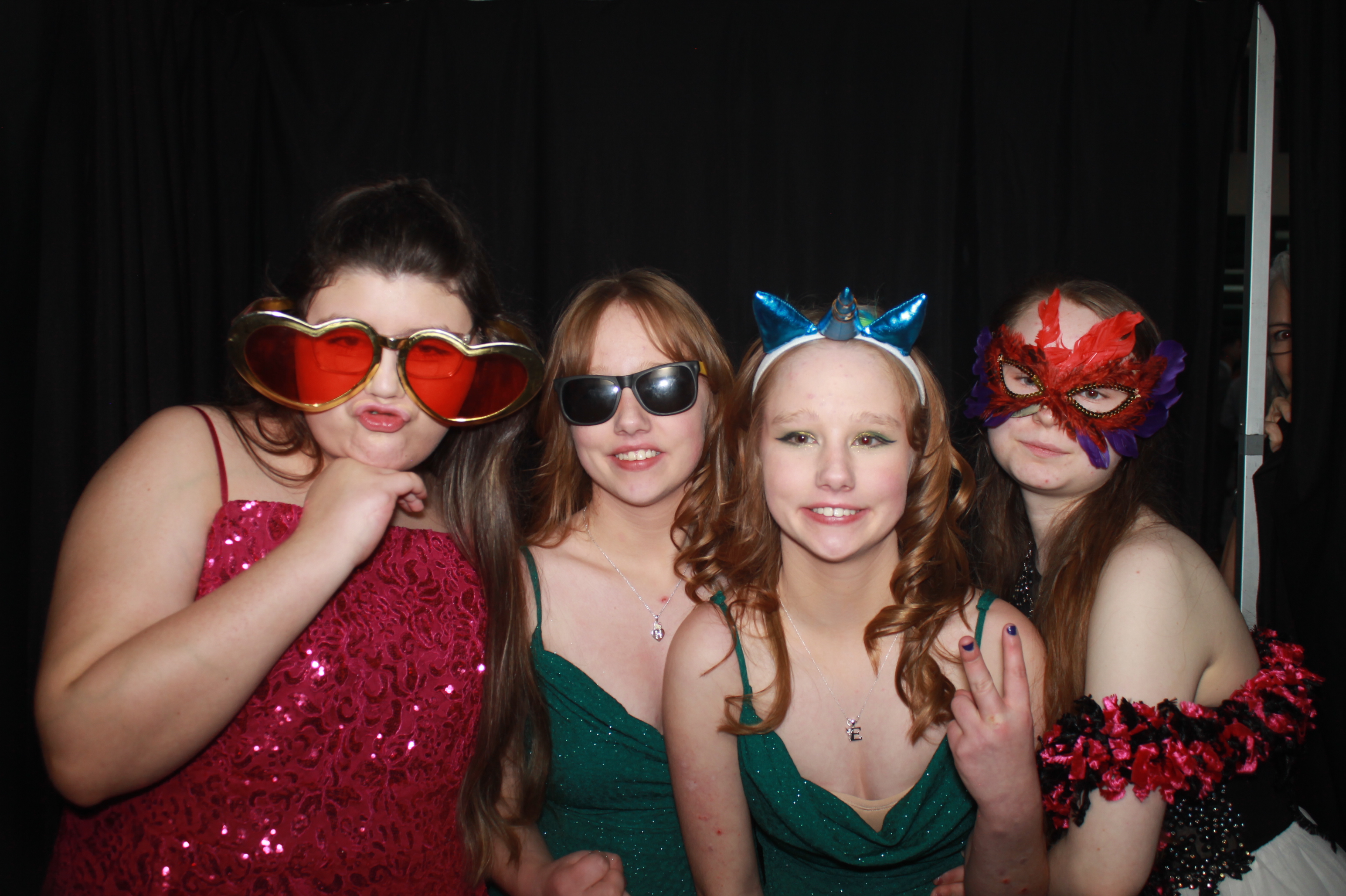 Batavia Prom 2025 | View more photos from the event at gallery.photoboothcincy.com/u/PhotoBoothCincy/Batavia-Prom-2025