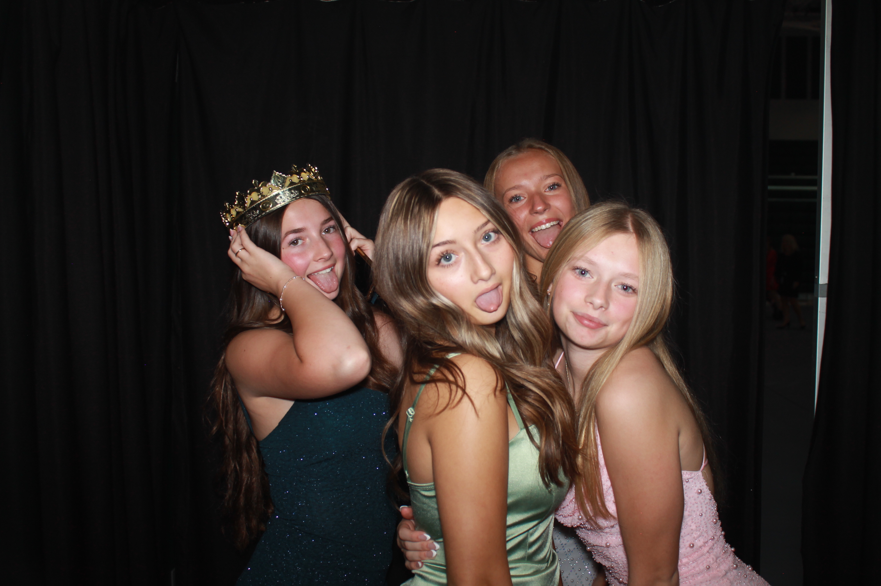 Batavia Prom 2025 | View more photos from the event at gallery.photoboothcincy.com/u/PhotoBoothCincy/Batavia-Prom-2025