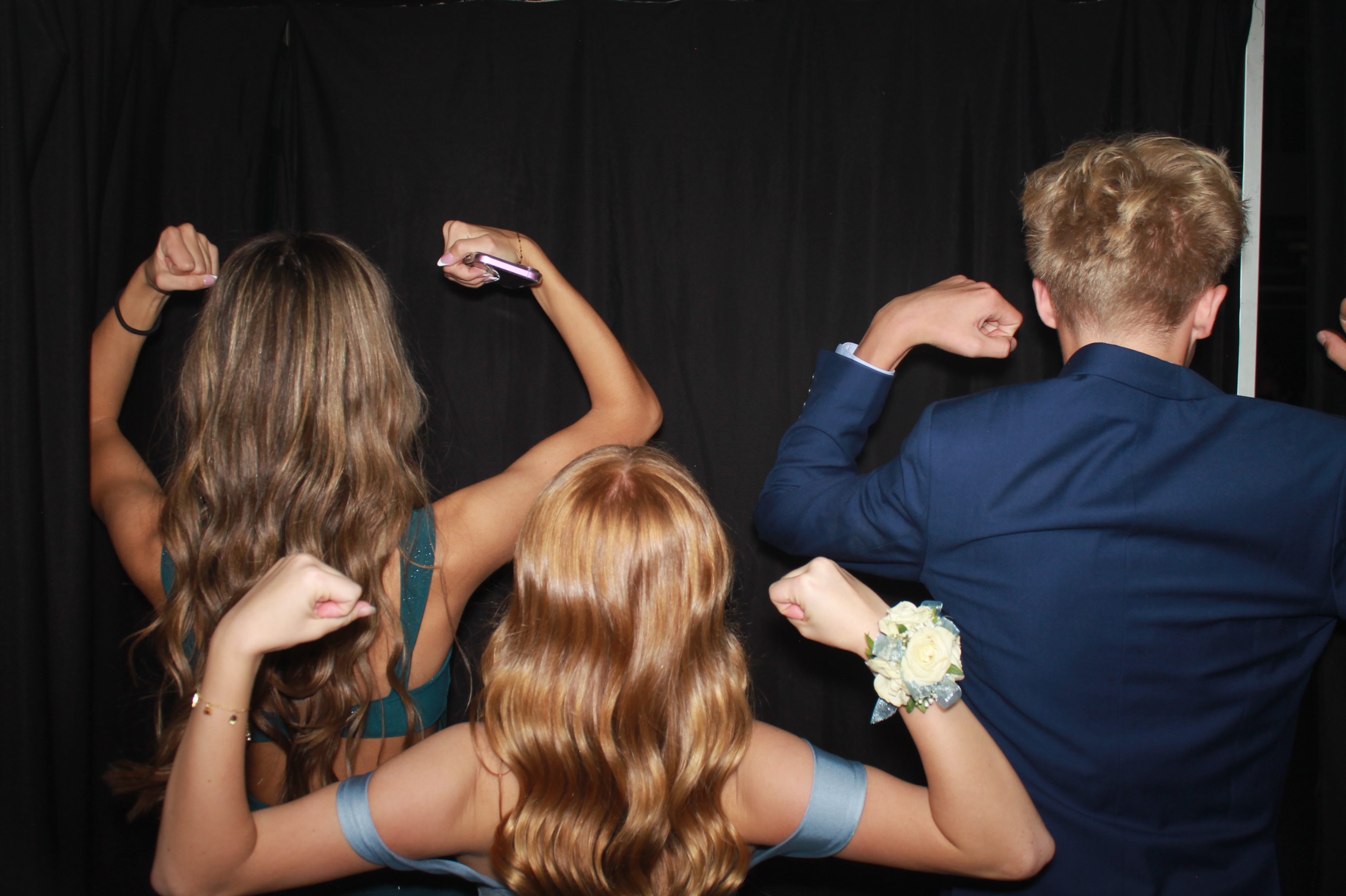 Batavia Prom 2025 | View more photos from the event at gallery.photoboothcincy.com/u/PhotoBoothCincy/Batavia-Prom-2025