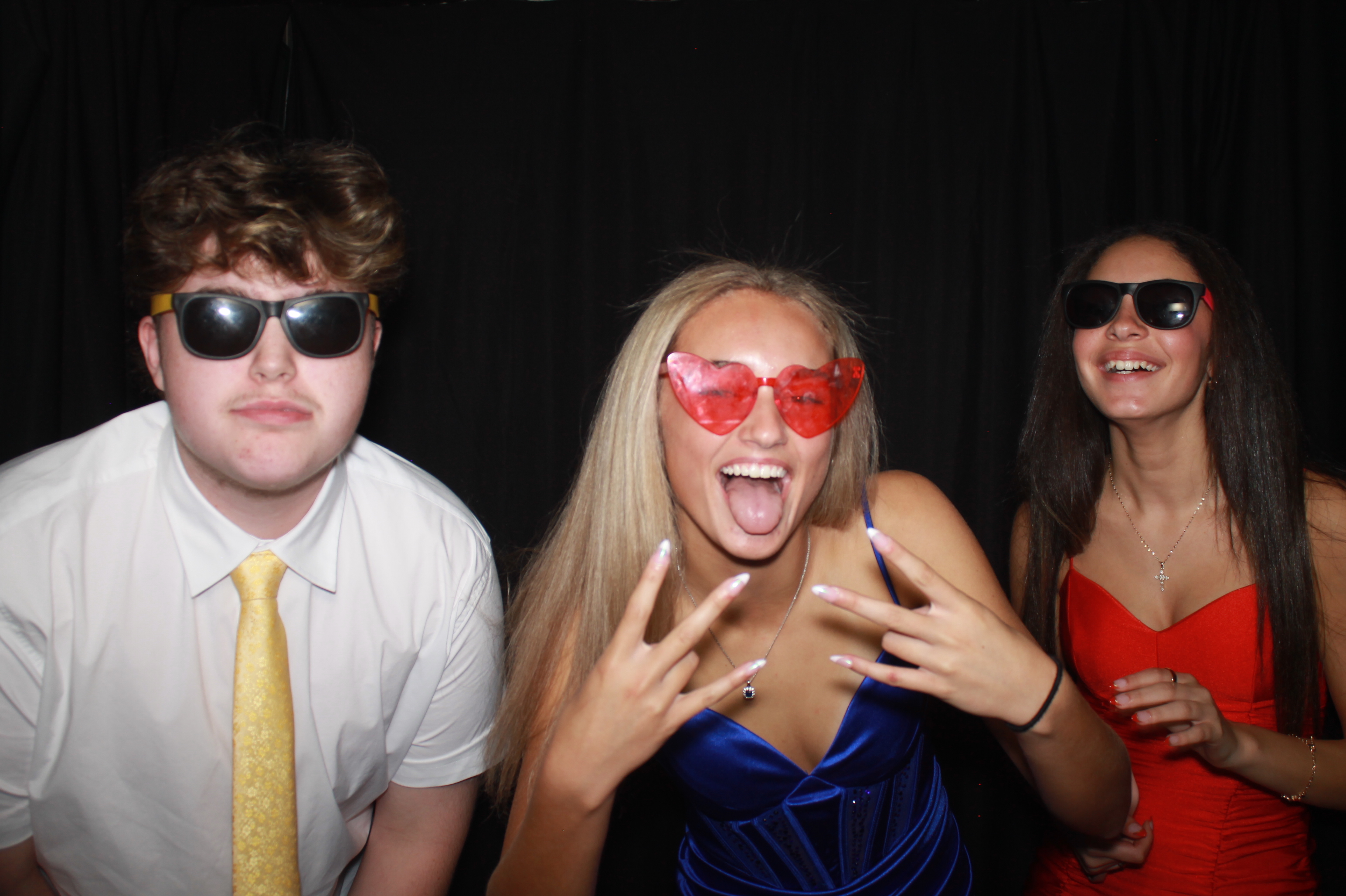 Batavia Prom 2025 | View more photos from the event at gallery.photoboothcincy.com/u/PhotoBoothCincy/Batavia-Prom-2025