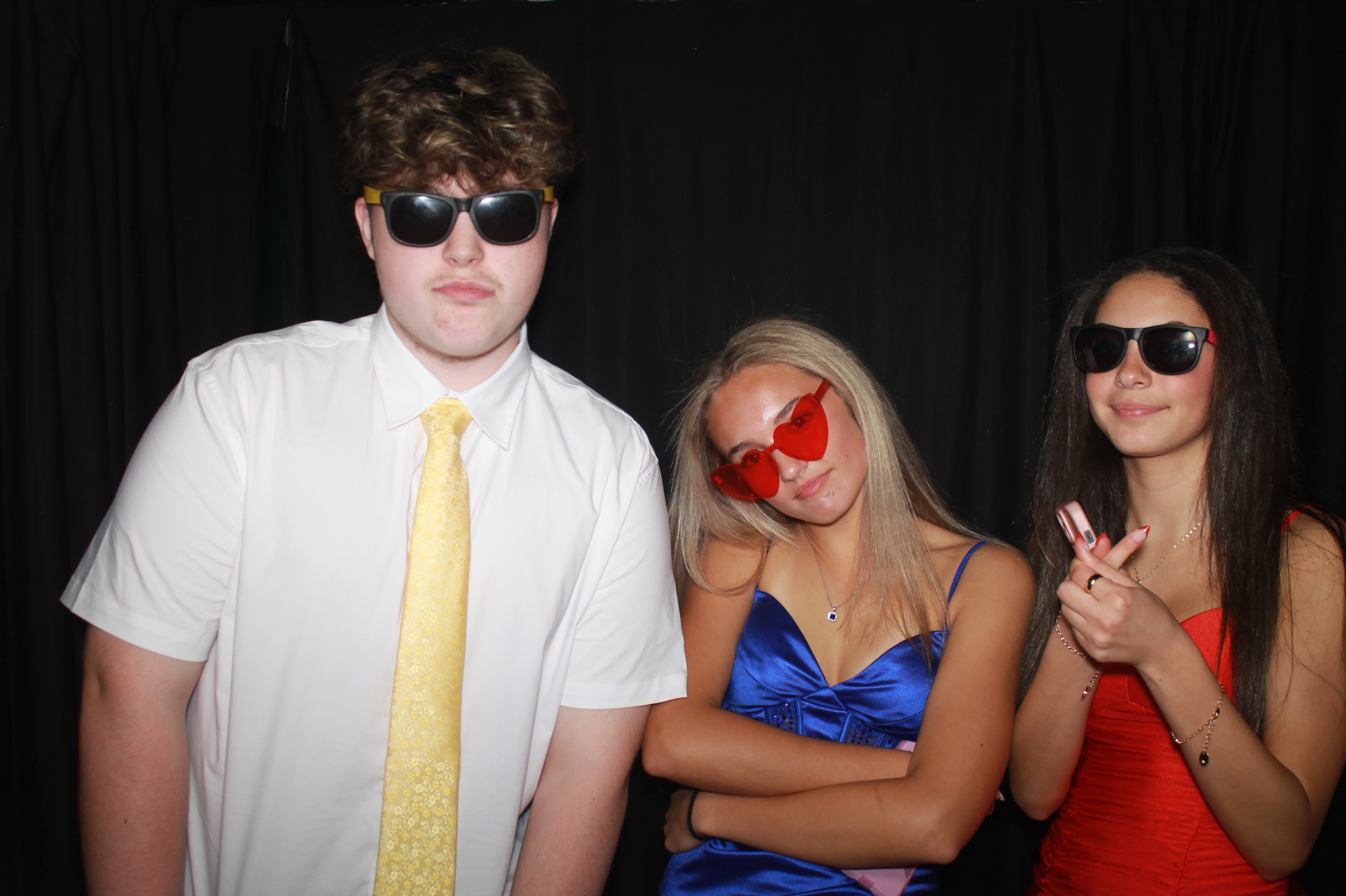 Batavia Prom 2025 | View more photos from the event at gallery.photoboothcincy.com/u/PhotoBoothCincy/Batavia-Prom-2025
