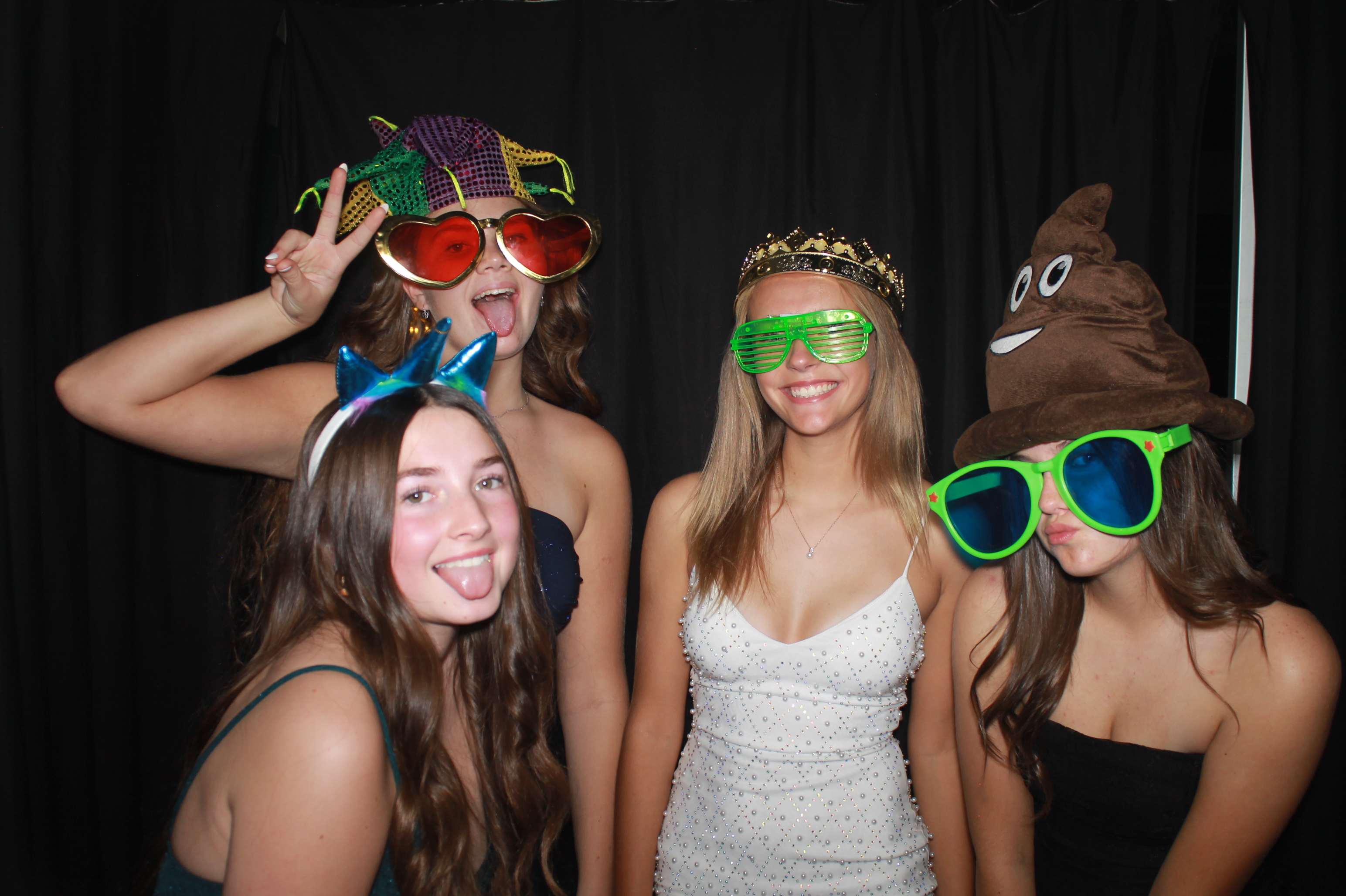 Batavia Prom 2025 | View more photos from the event at gallery.photoboothcincy.com/u/PhotoBoothCincy/Batavia-Prom-2025