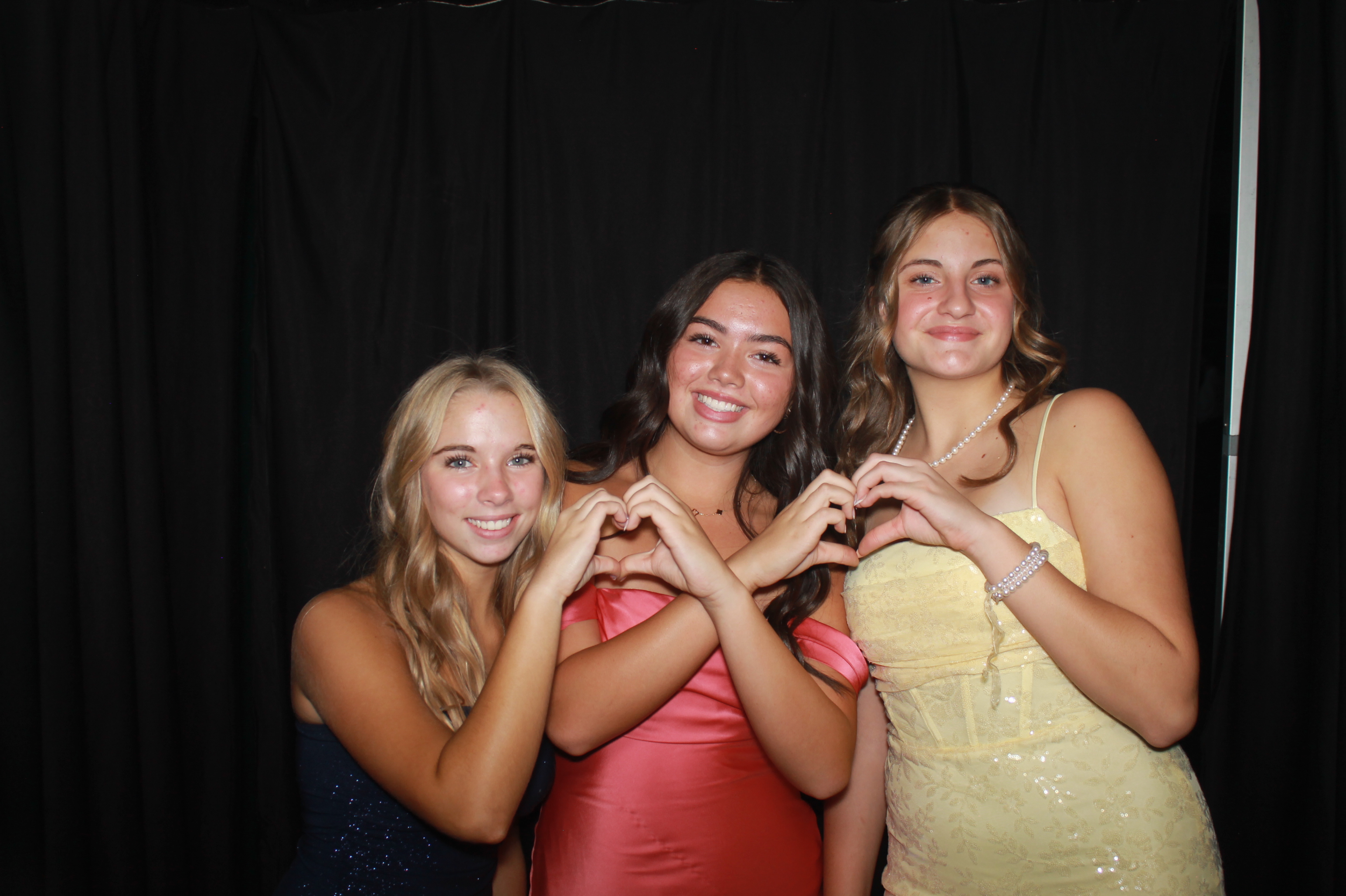 Batavia Prom 2025 | View more photos from the event at gallery.photoboothcincy.com/u/PhotoBoothCincy/Batavia-Prom-2025