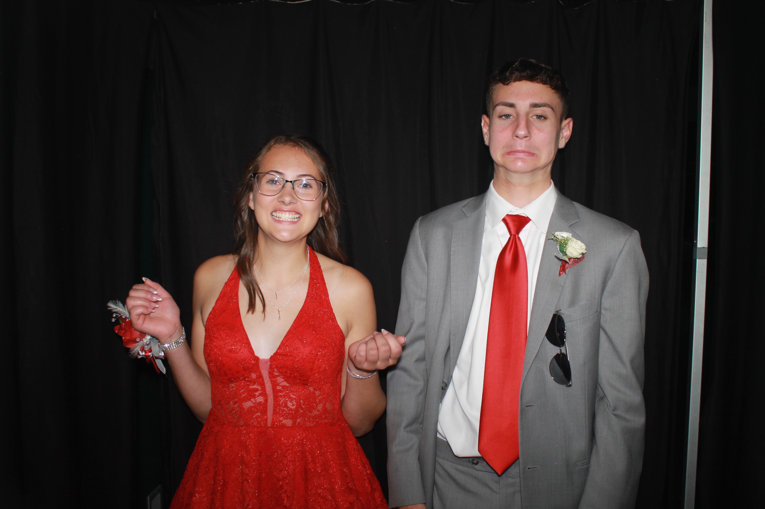 Batavia Prom 2025 | View more photos from the event at gallery.photoboothcincy.com/u/PhotoBoothCincy/Batavia-Prom-2025