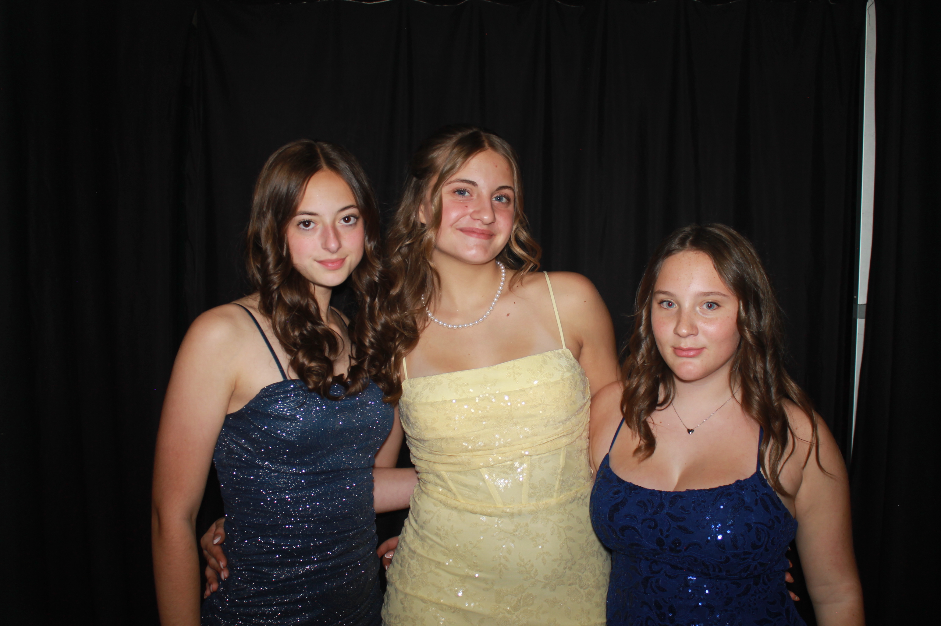 Batavia Prom 2025 | View more photos from the event at gallery.photoboothcincy.com/u/PhotoBoothCincy/Batavia-Prom-2025