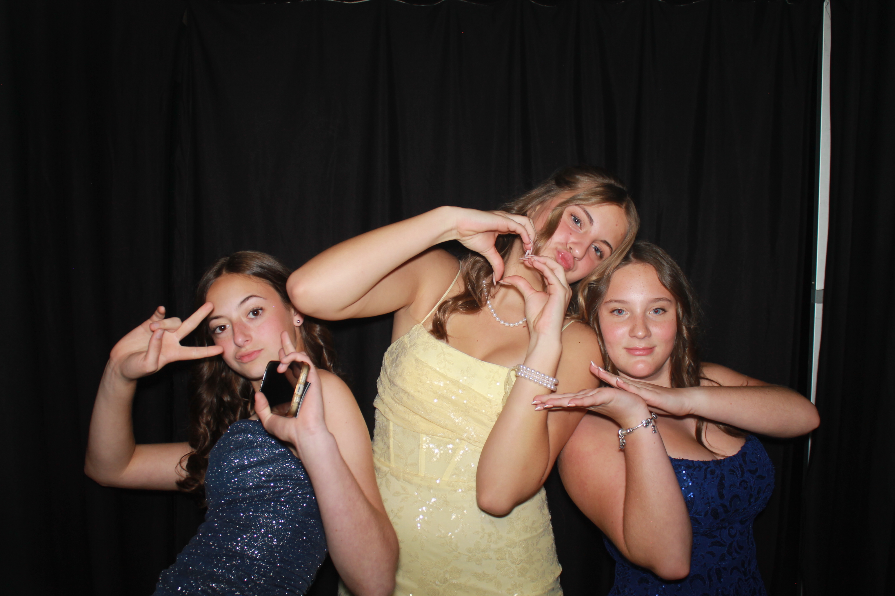 Batavia Prom 2025 | View more photos from the event at gallery.photoboothcincy.com/u/PhotoBoothCincy/Batavia-Prom-2025