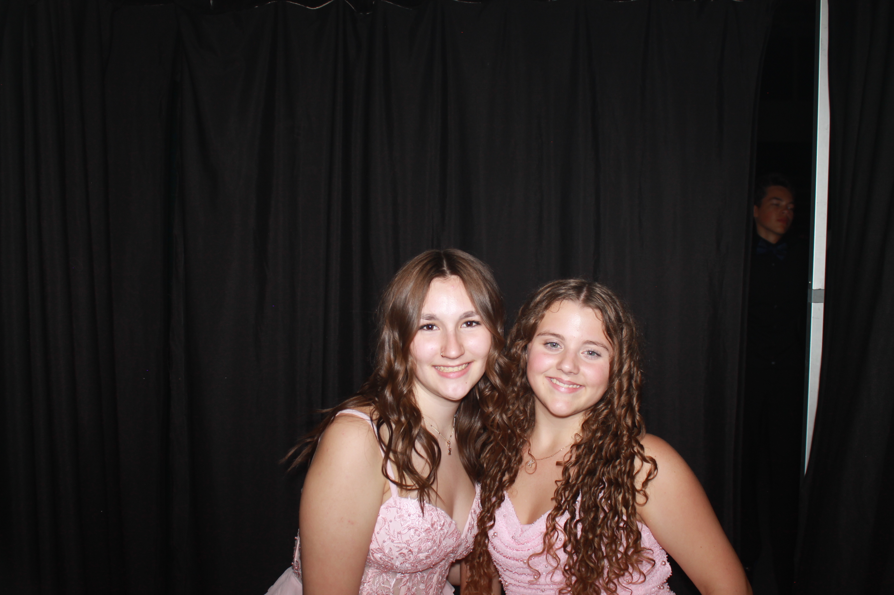Batavia Prom 2025 | View more photos from the event at gallery.photoboothcincy.com/u/PhotoBoothCincy/Batavia-Prom-2025