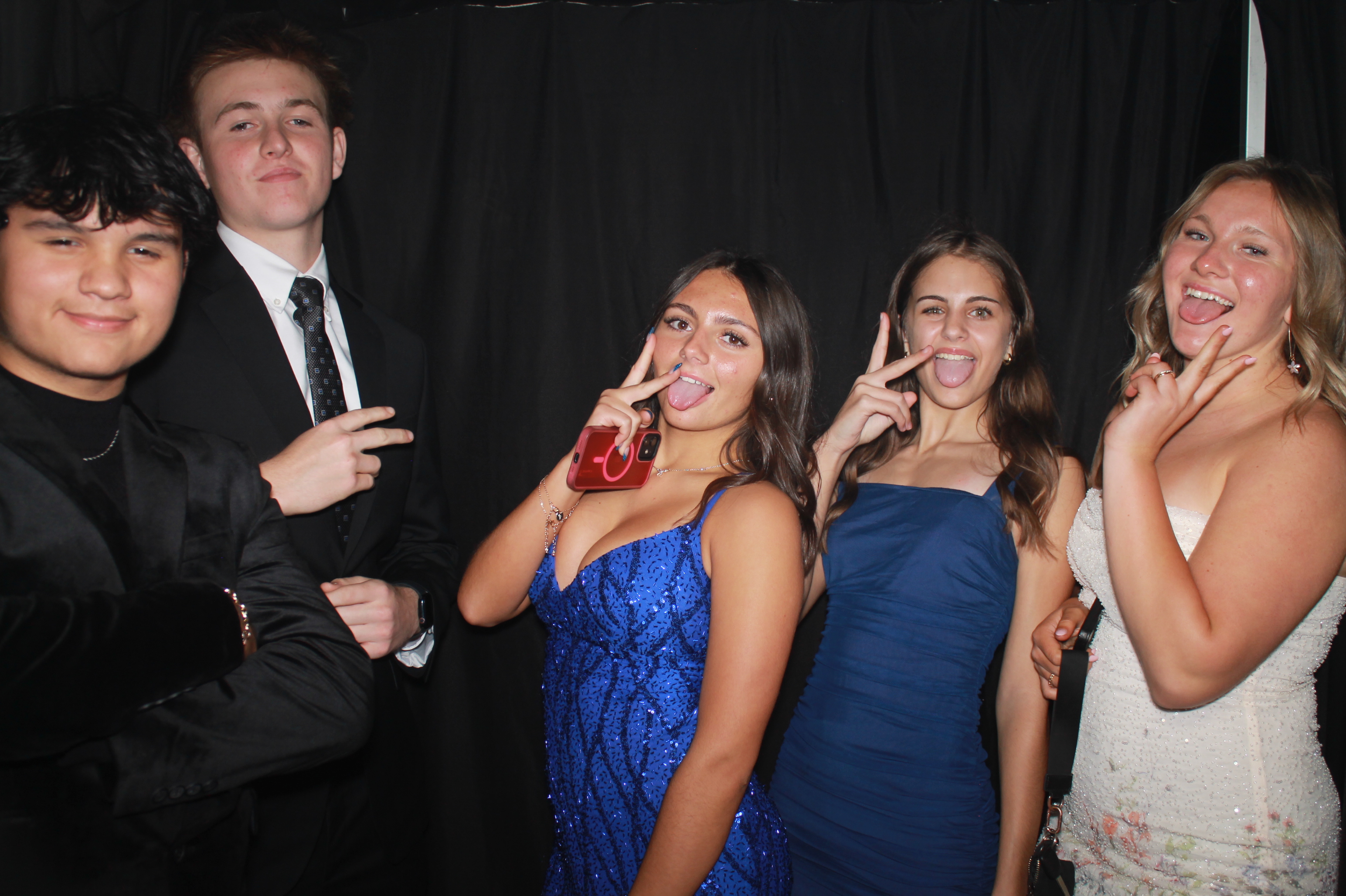 Batavia Prom 2025 | View more photos from the event at gallery.photoboothcincy.com/u/PhotoBoothCincy/Batavia-Prom-2025