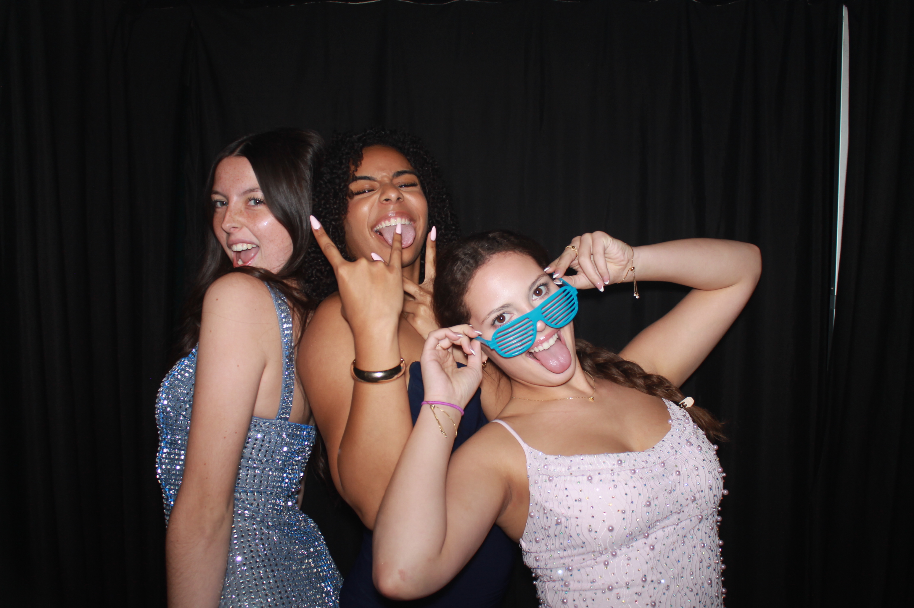 Batavia Prom 2025 | View more photos from the event at gallery.photoboothcincy.com/u/PhotoBoothCincy/Batavia-Prom-2025
