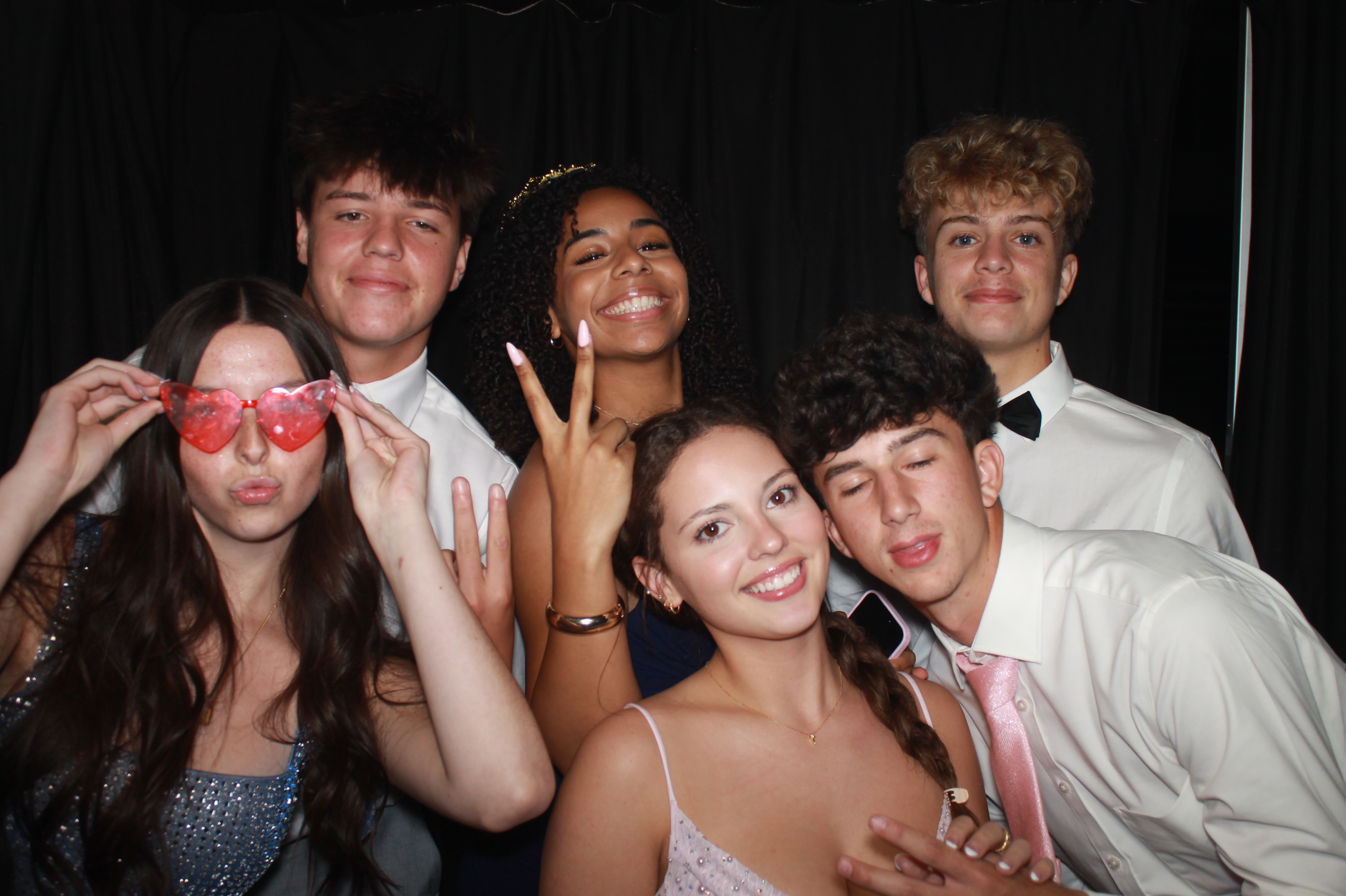 Batavia Prom 2025 | View more photos from the event at gallery.photoboothcincy.com/u/PhotoBoothCincy/Batavia-Prom-2025