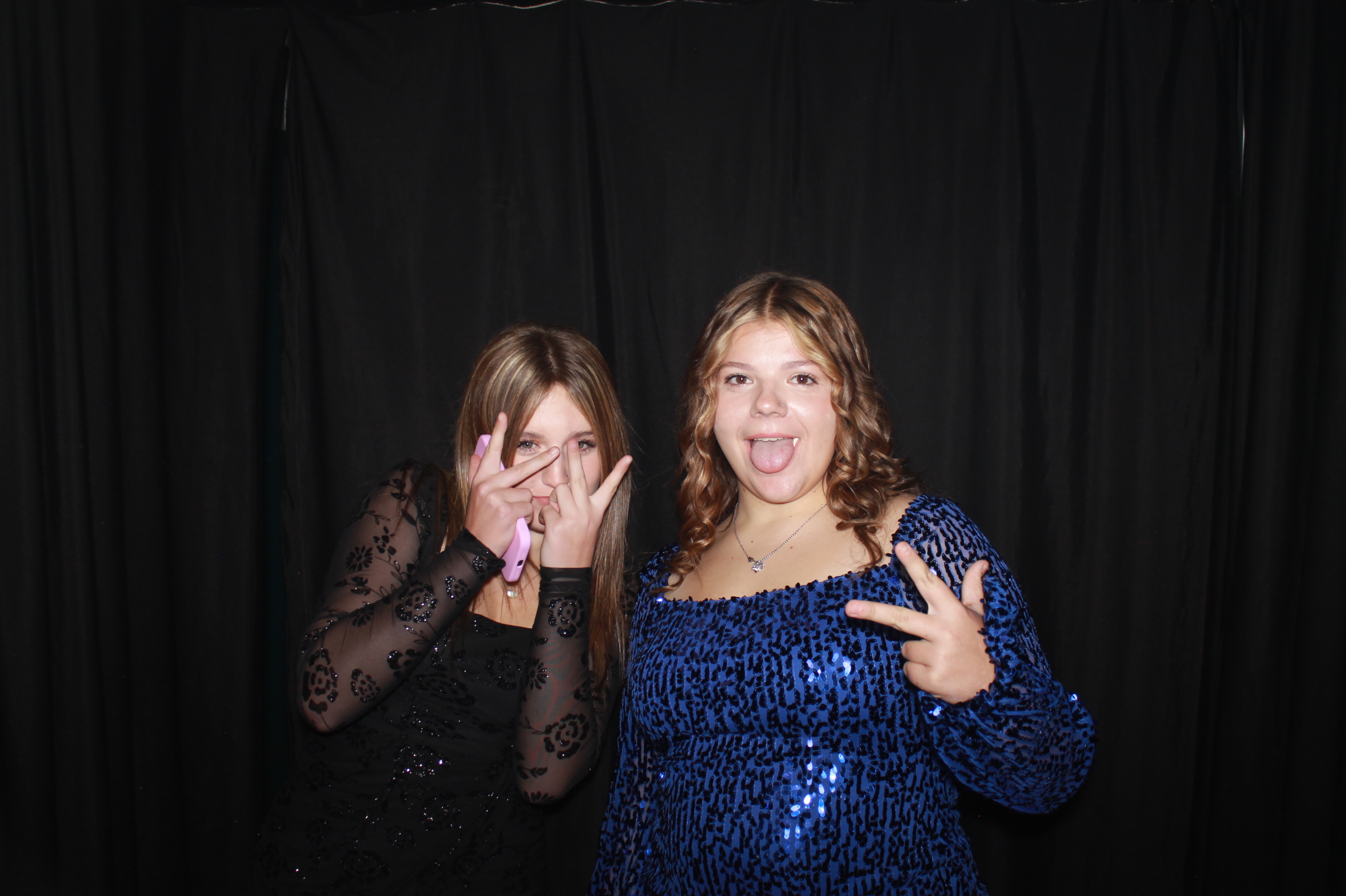 Batavia Prom 2025 | View more photos from the event at gallery.photoboothcincy.com/u/PhotoBoothCincy/Batavia-Prom-2025