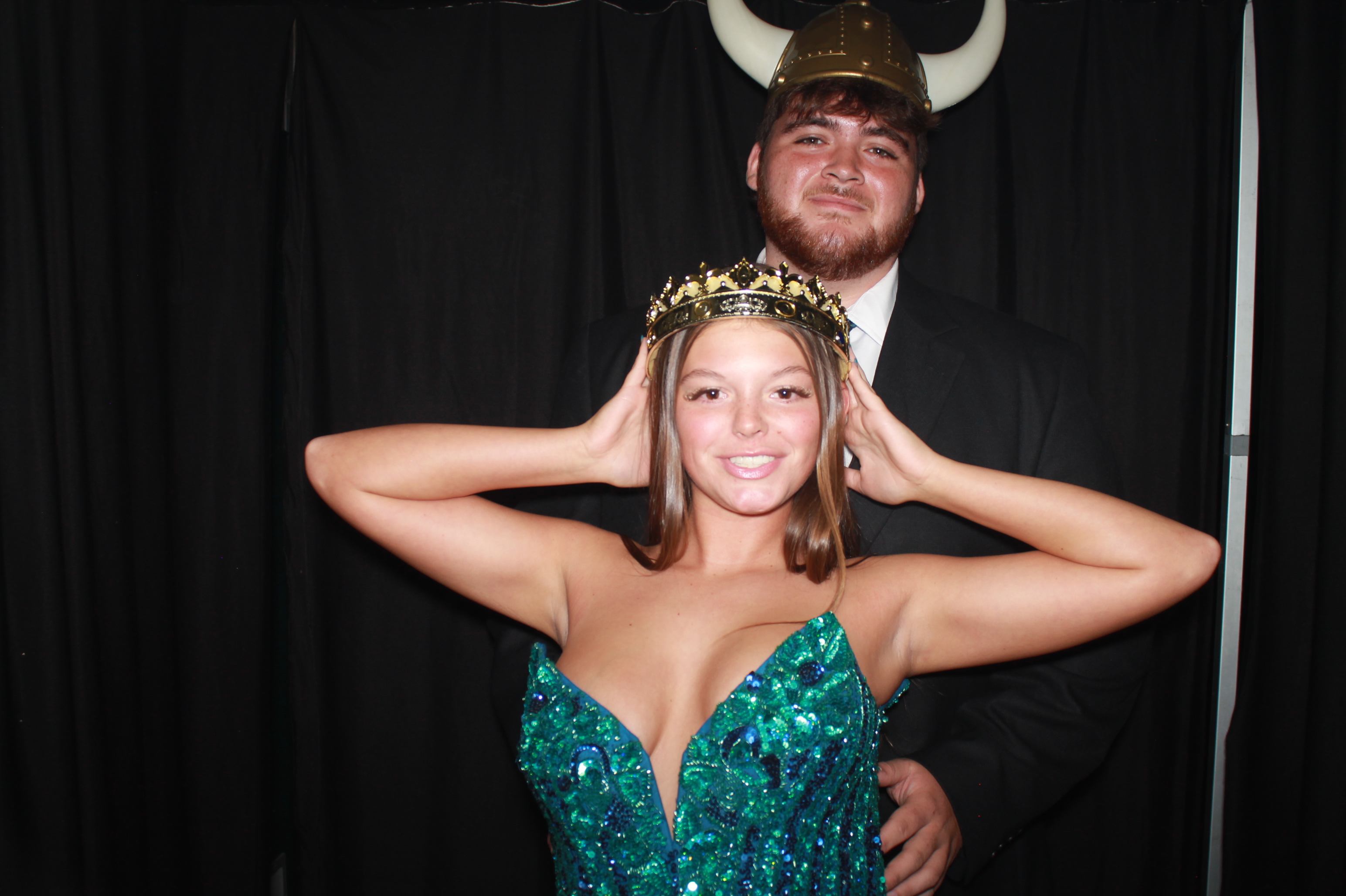 Batavia Prom 2025 | View more photos from the event at gallery.photoboothcincy.com/u/PhotoBoothCincy/Batavia-Prom-2025