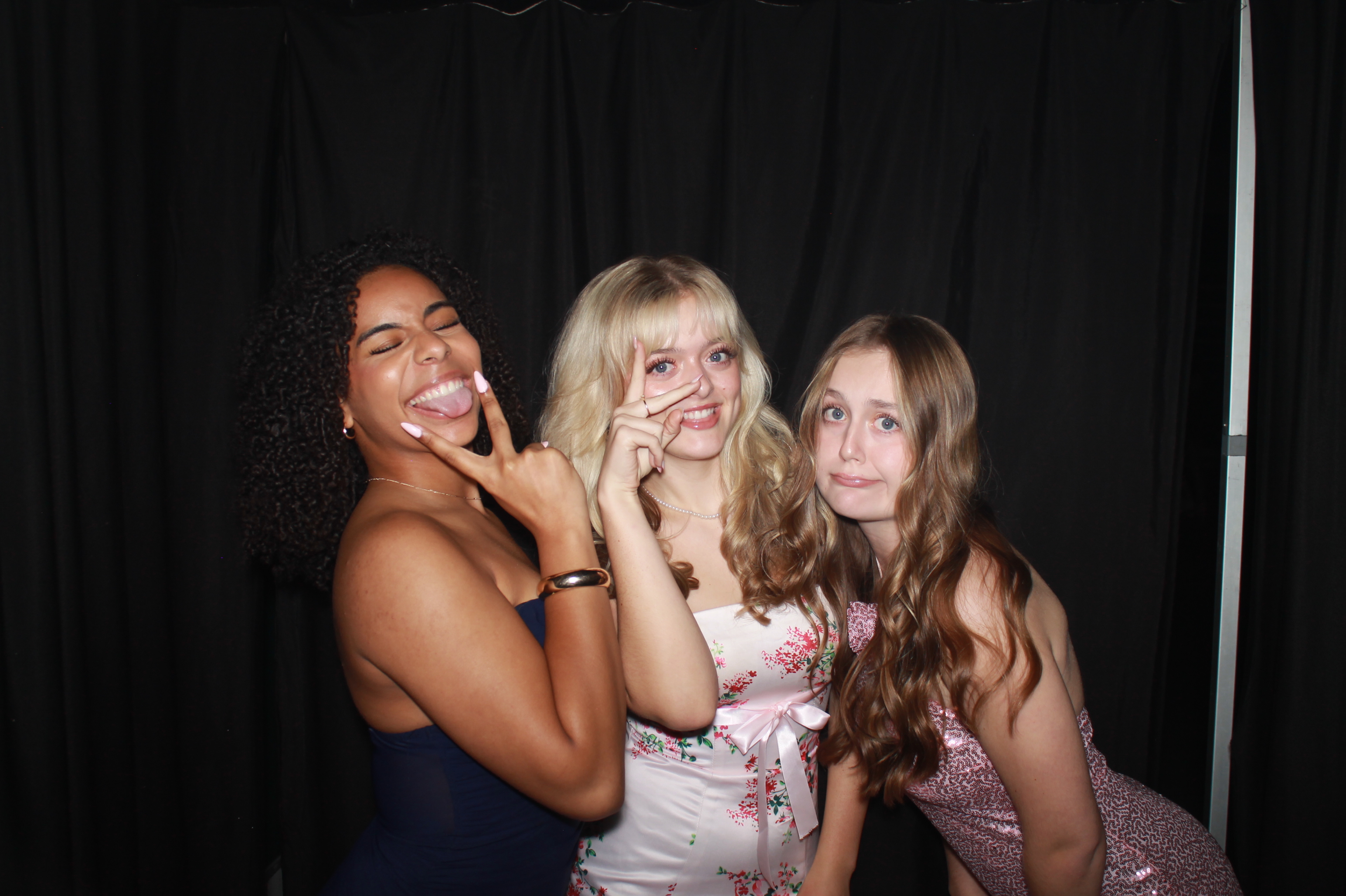 Batavia Prom 2025 | View more photos from the event at gallery.photoboothcincy.com/u/PhotoBoothCincy/Batavia-Prom-2025