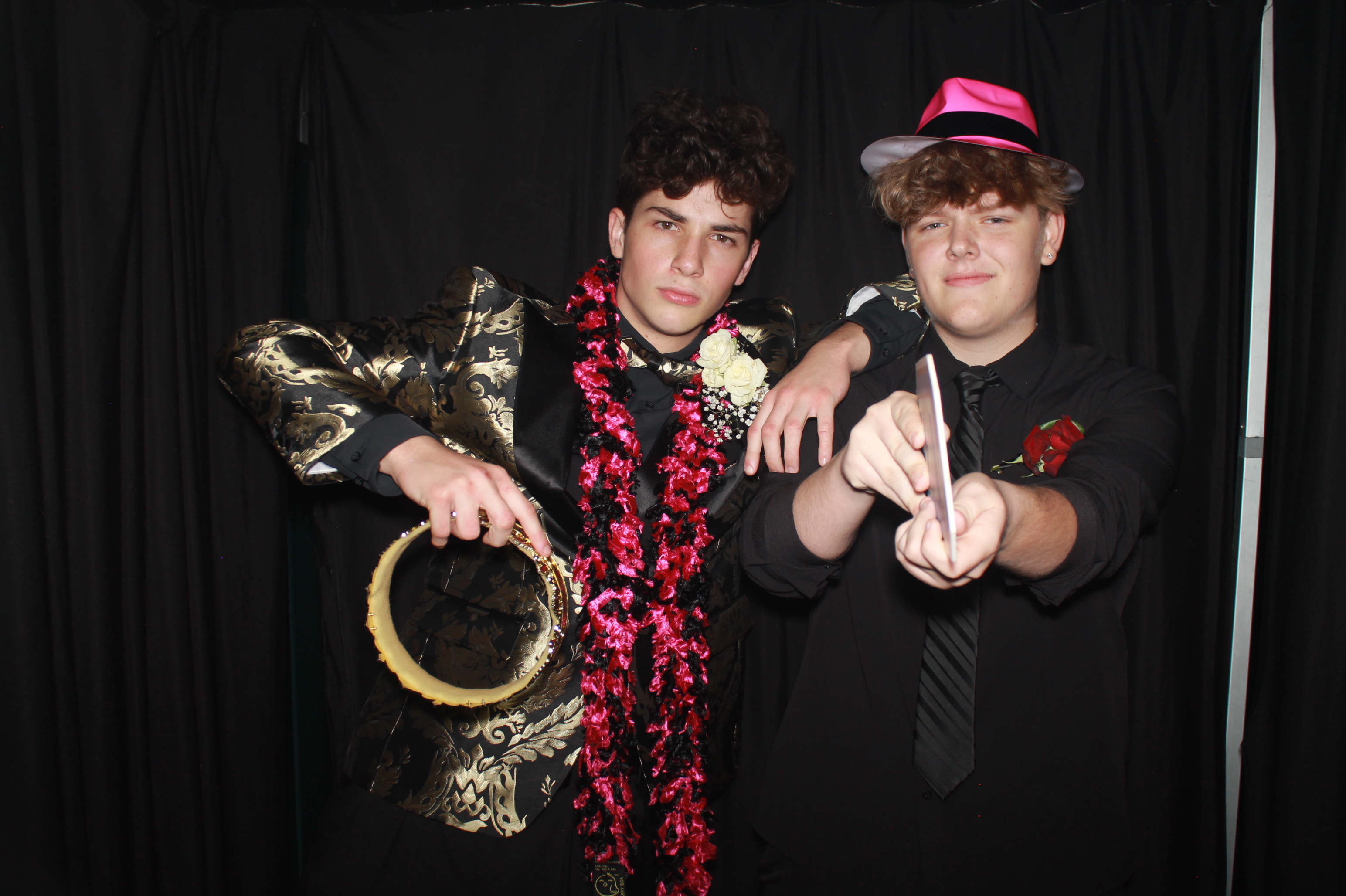 Batavia Prom 2025 | View more photos from the event at gallery.photoboothcincy.com/u/PhotoBoothCincy/Batavia-Prom-2025