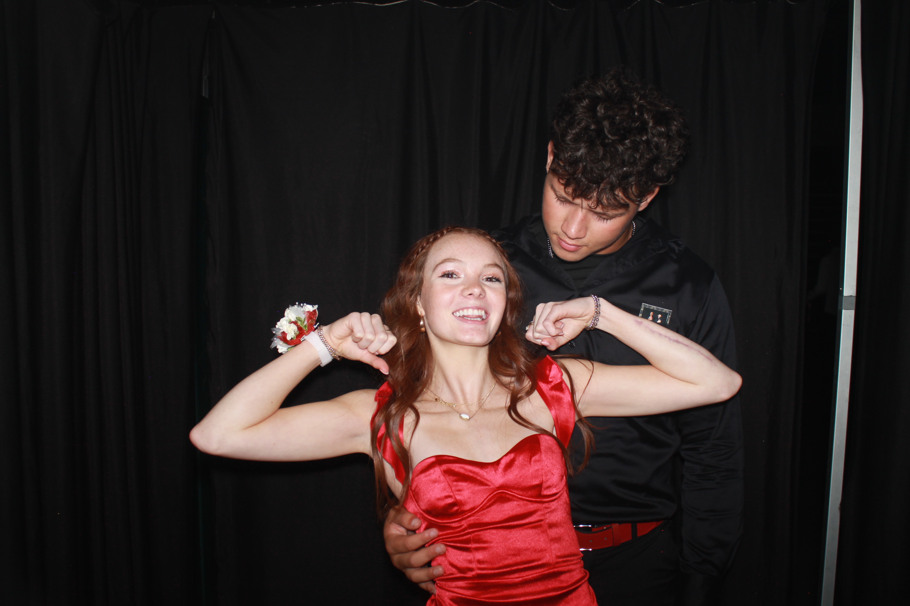 Batavia Prom 2025 | View more photos from the event at gallery.photoboothcincy.com/u/PhotoBoothCincy/Batavia-Prom-2025