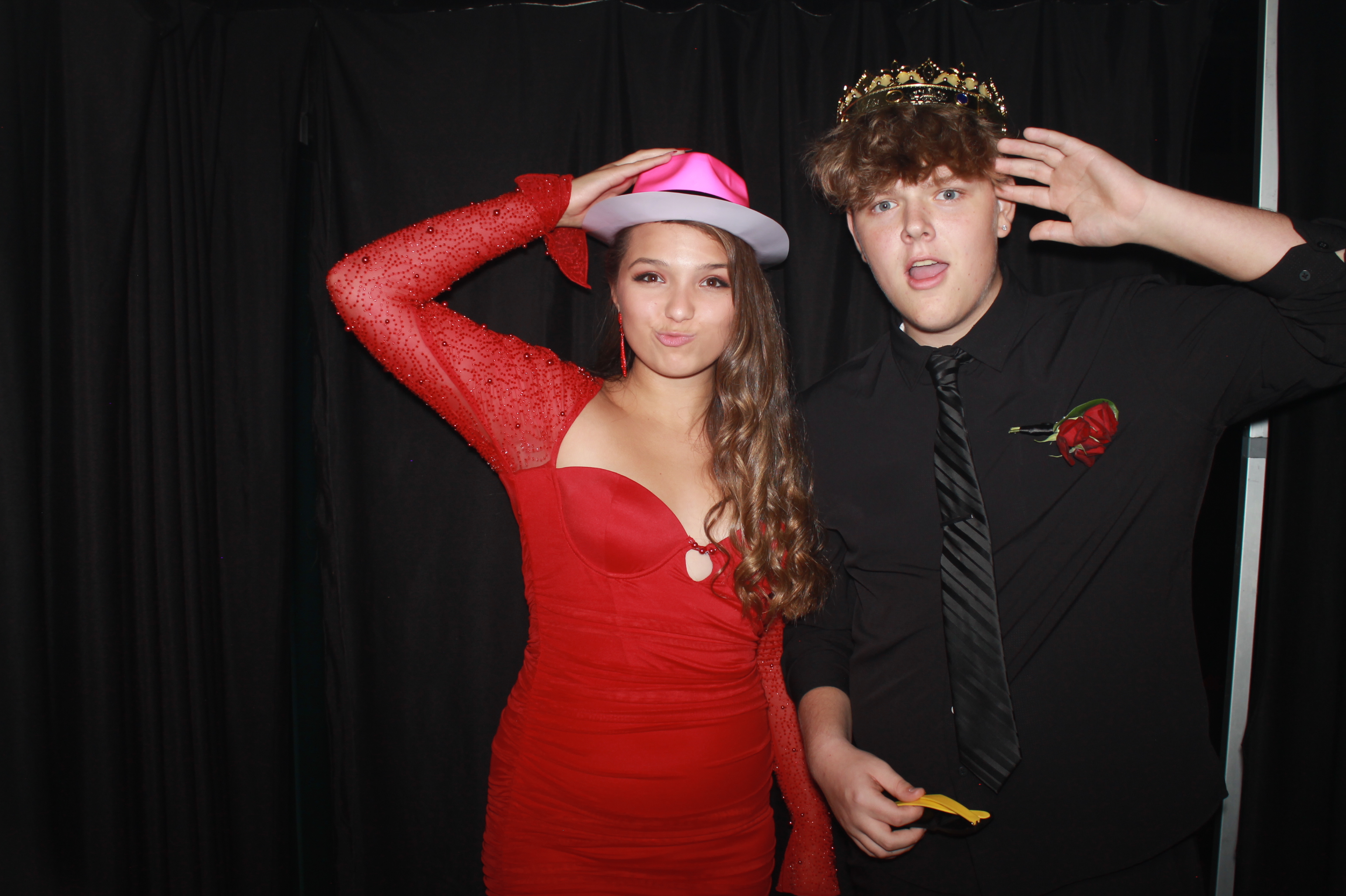 Batavia Prom 2025 | View more photos from the event at gallery.photoboothcincy.com/u/PhotoBoothCincy/Batavia-Prom-2025