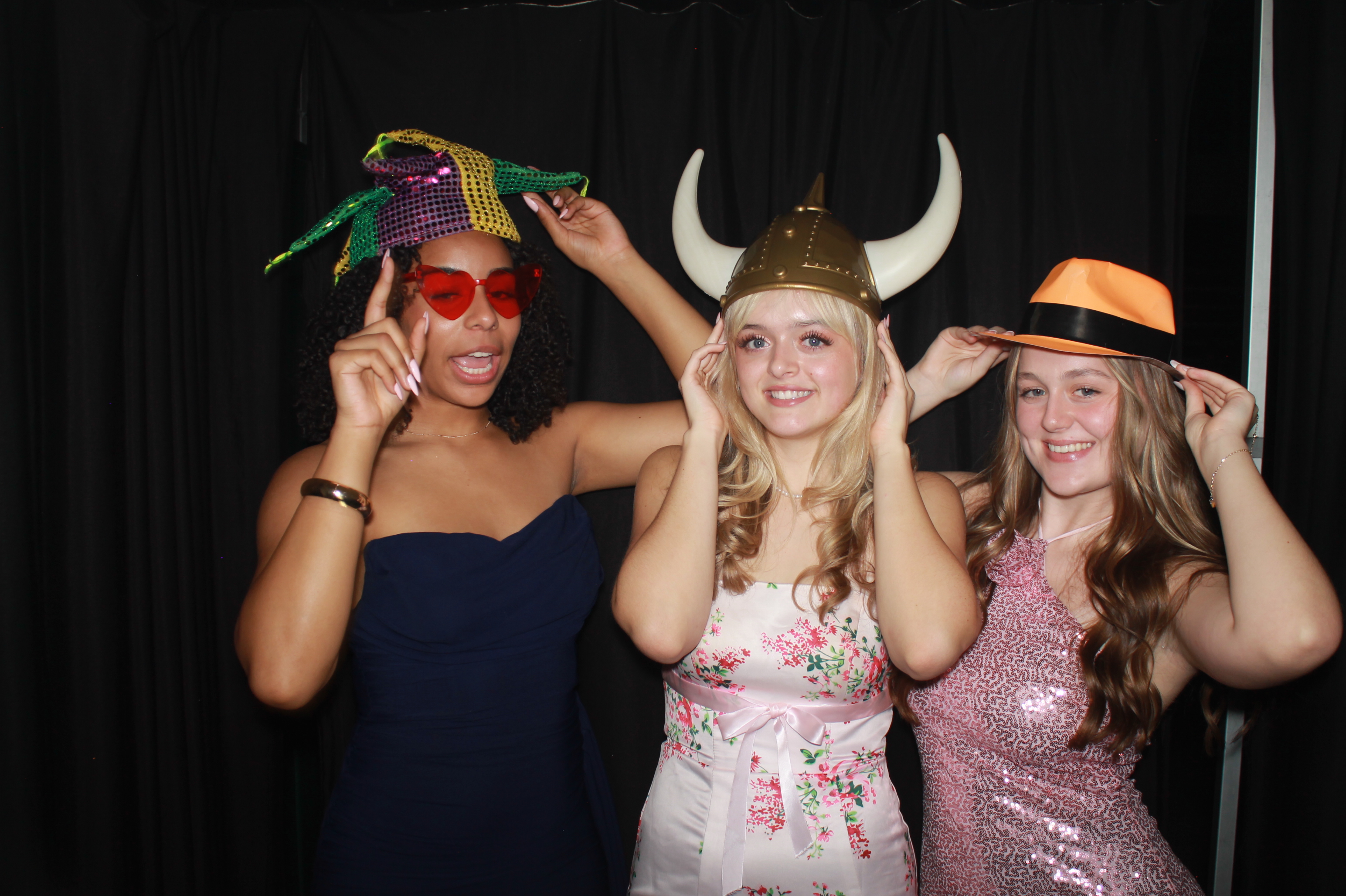 Batavia Prom 2025 | View more photos from the event at gallery.photoboothcincy.com/u/PhotoBoothCincy/Batavia-Prom-2025